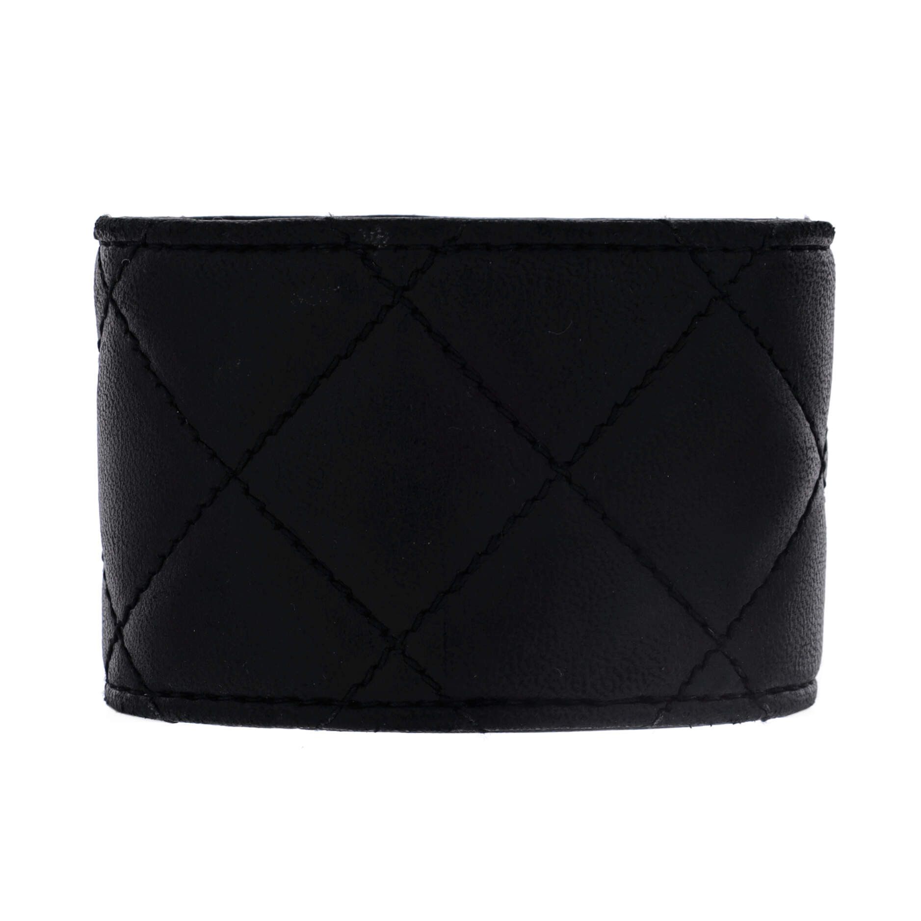 Chanel CC Turnlock Cuff Bracelet Size ONE SIZE - 2 Thumbnail