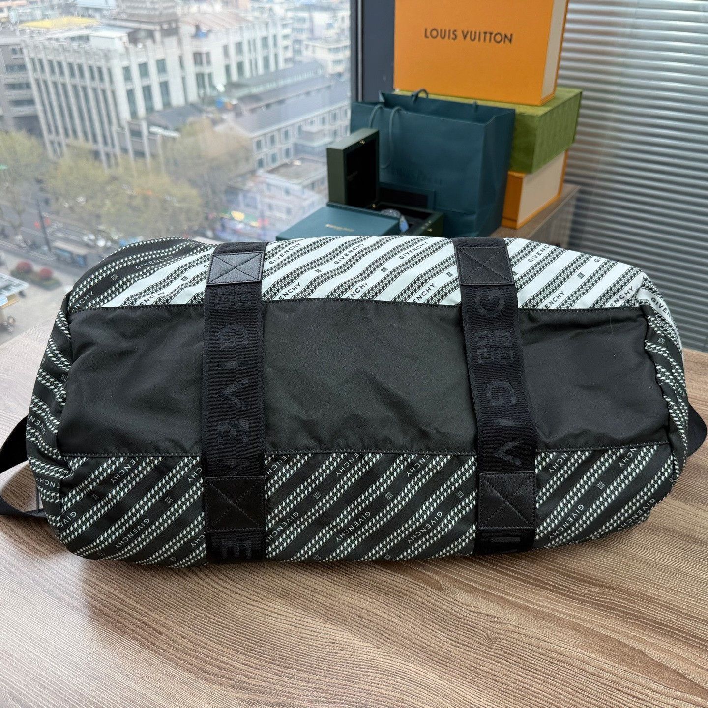 Givenchy Givenchy Plaid Black Bag one size Men Size ONE SIZE - 3 Thumbnail