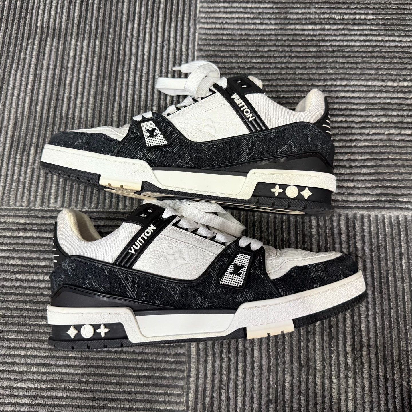 Louis Vuitton Louis Vuitton Training Denim Black Lowtop Sneakers 8 Men Size US 8 / EU 41 - 2 Thumbnail
