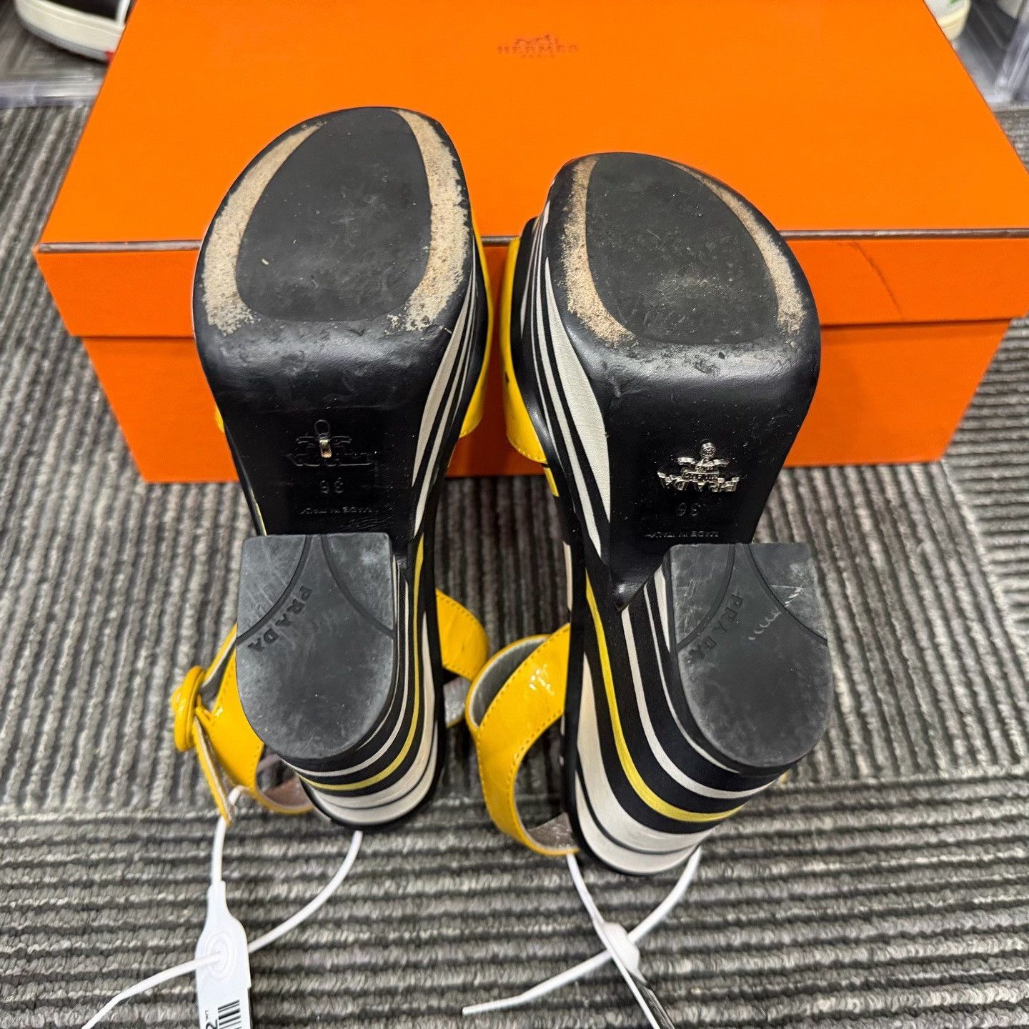 Prada Prada Sandals us_6 Women Size US 6 / IT 36 - 6 Thumbnail