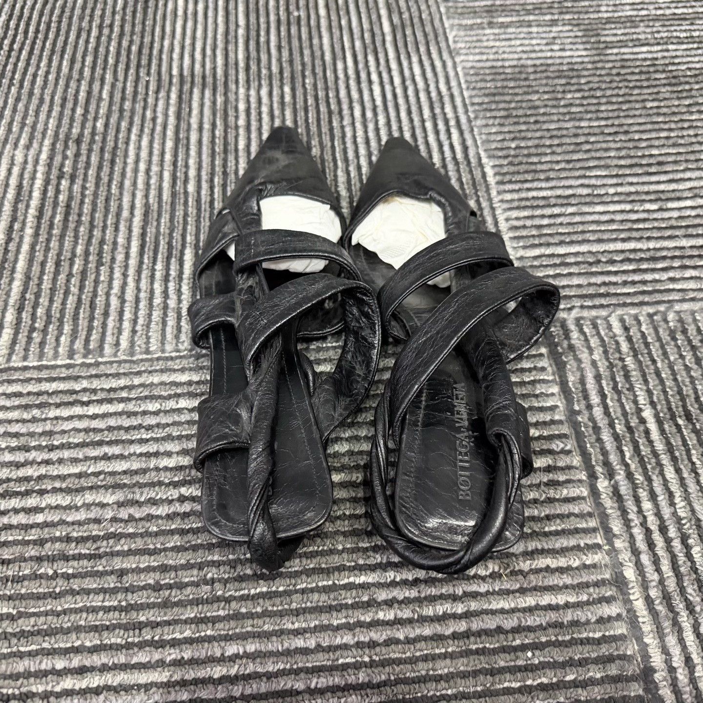 Bottega Veneta Bottega Veneta Black Sandals us_6 Women Size US 6 / IT 36 - 3 Thumbnail