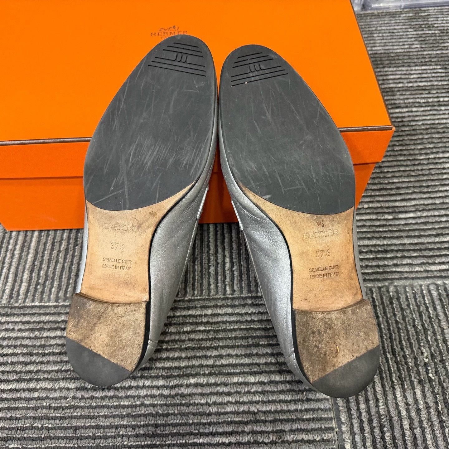Hermes Hermes Silver Lowtop Sneakers us_6-5 Women Size US 6.5 / IT 36.5 - 6 Thumbnail