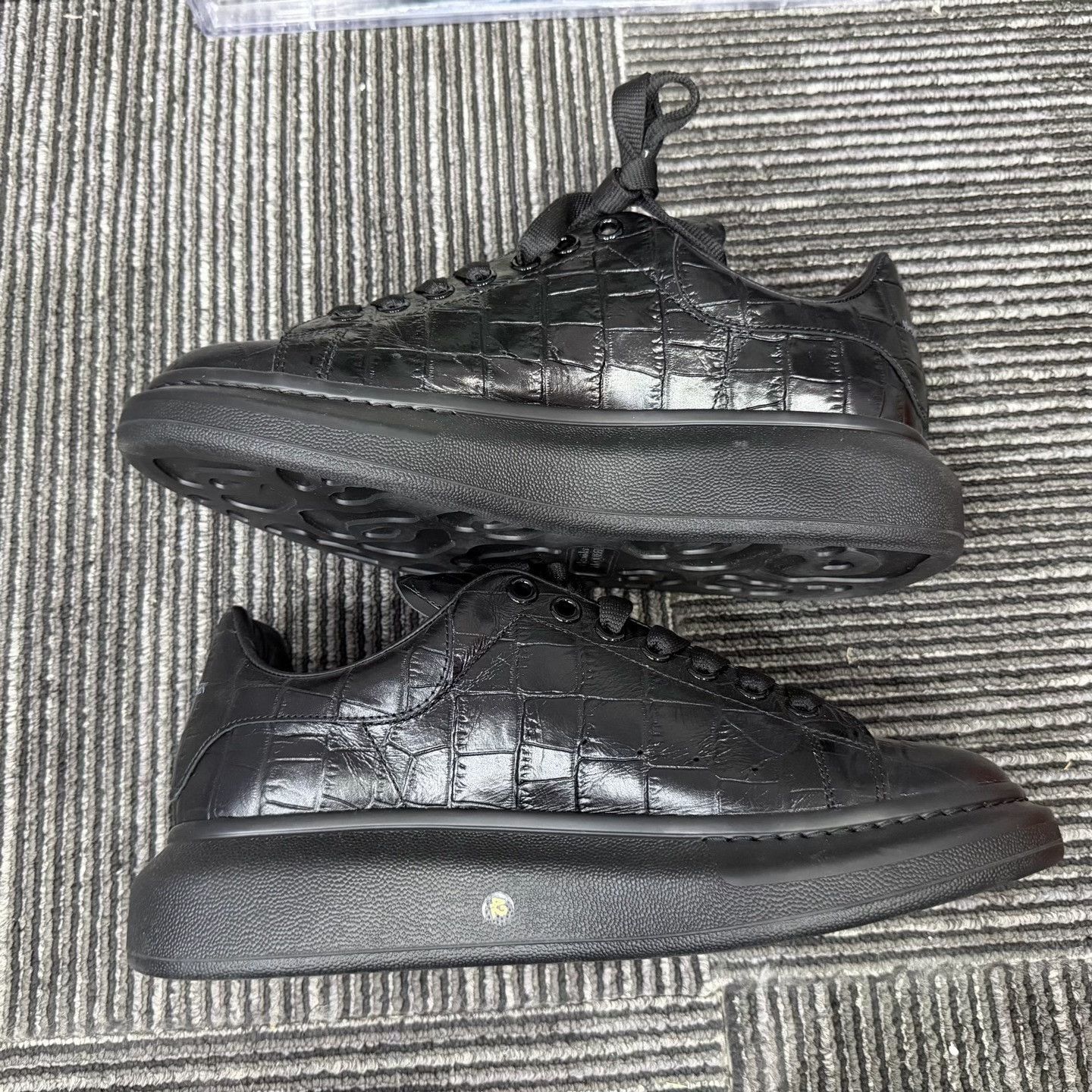 Alexander McQueen Casual Lowtop Sneakers 9 Men Size US 9 / EU 42 - 3 Thumbnail