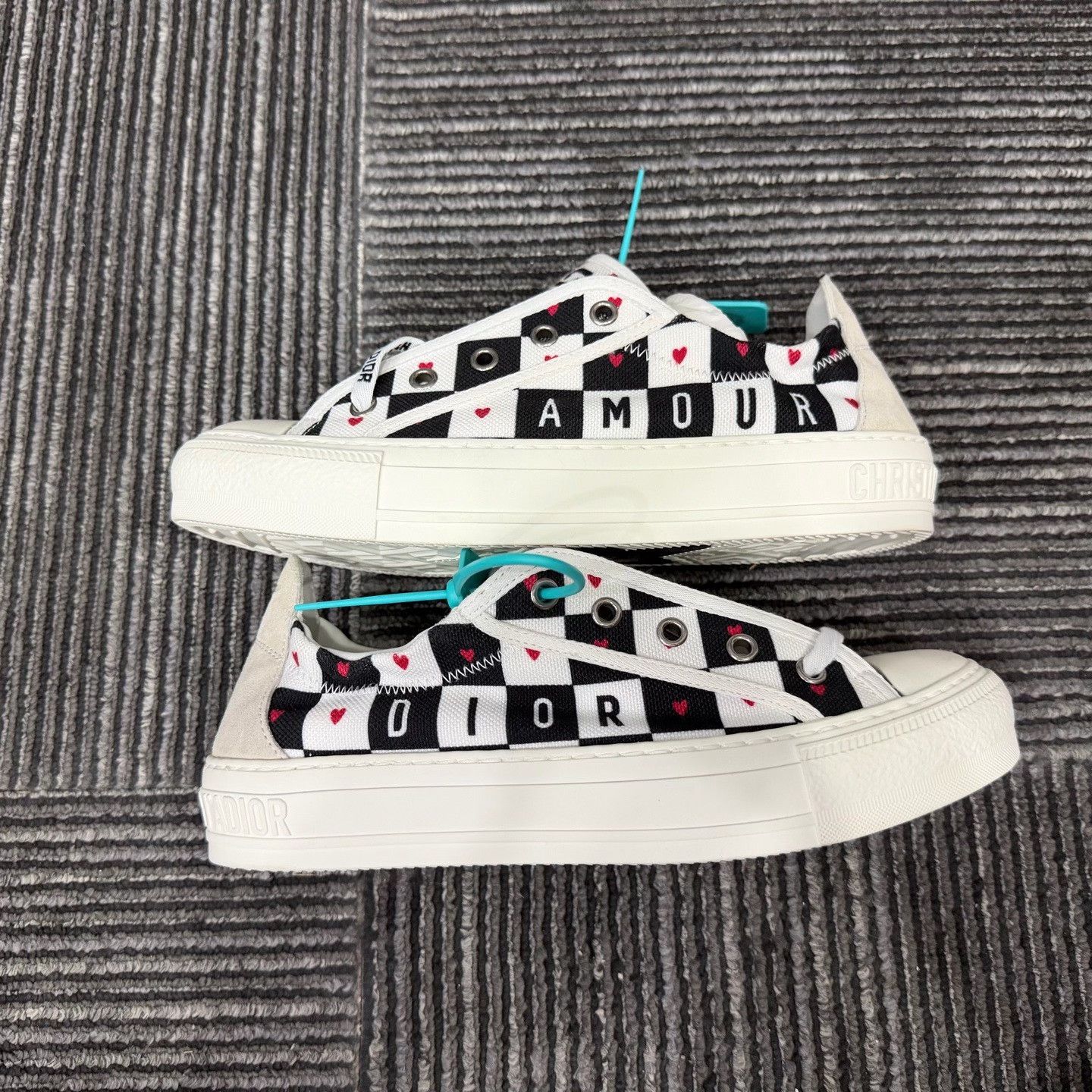 Dior Dior Lowtop Sneakers us_6-5 Women Size US 6.5 / IT 36.5 - 2 Thumbnail
