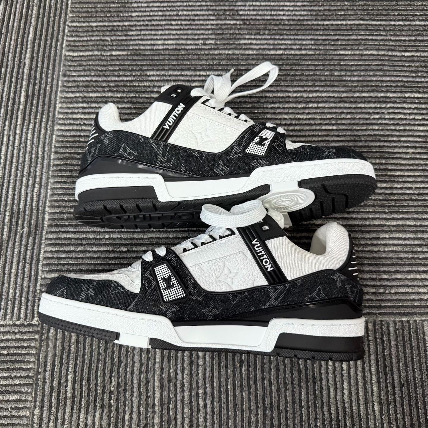 Louis Vuitton Louis Vuitton Training Denim Black Lowtop Sneakers 9 Men Size US 9 / EU 42 - 3 Thumbnail