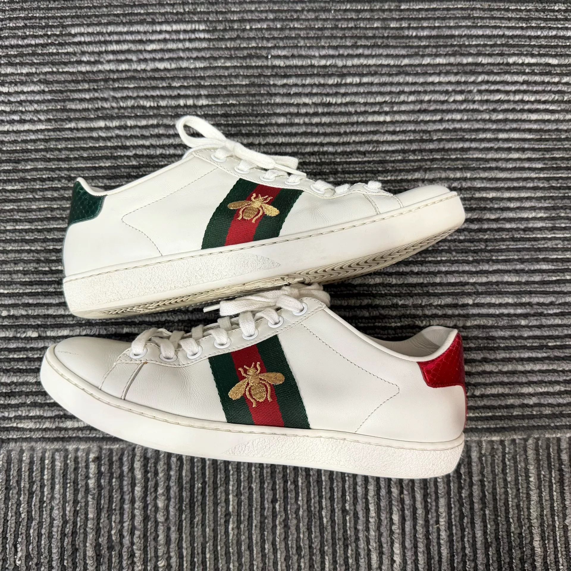 Gucci Gucci Lowtop Sneakers us_5 Women Size US 5 / IT 35 - 2 Thumbnail
