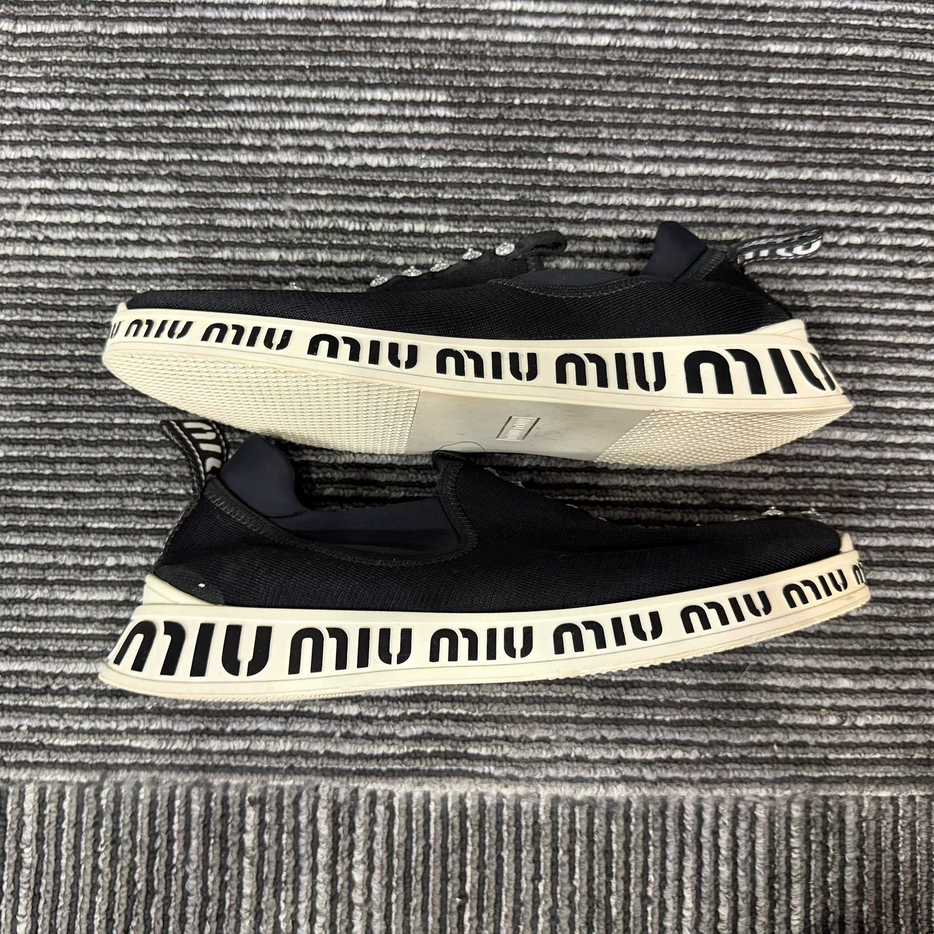 Miu Miu Miu Miu Casual Black Lowtop Sneakers us_6-5 Women Size US 6.5 / IT 36.5 - 2 Thumbnail