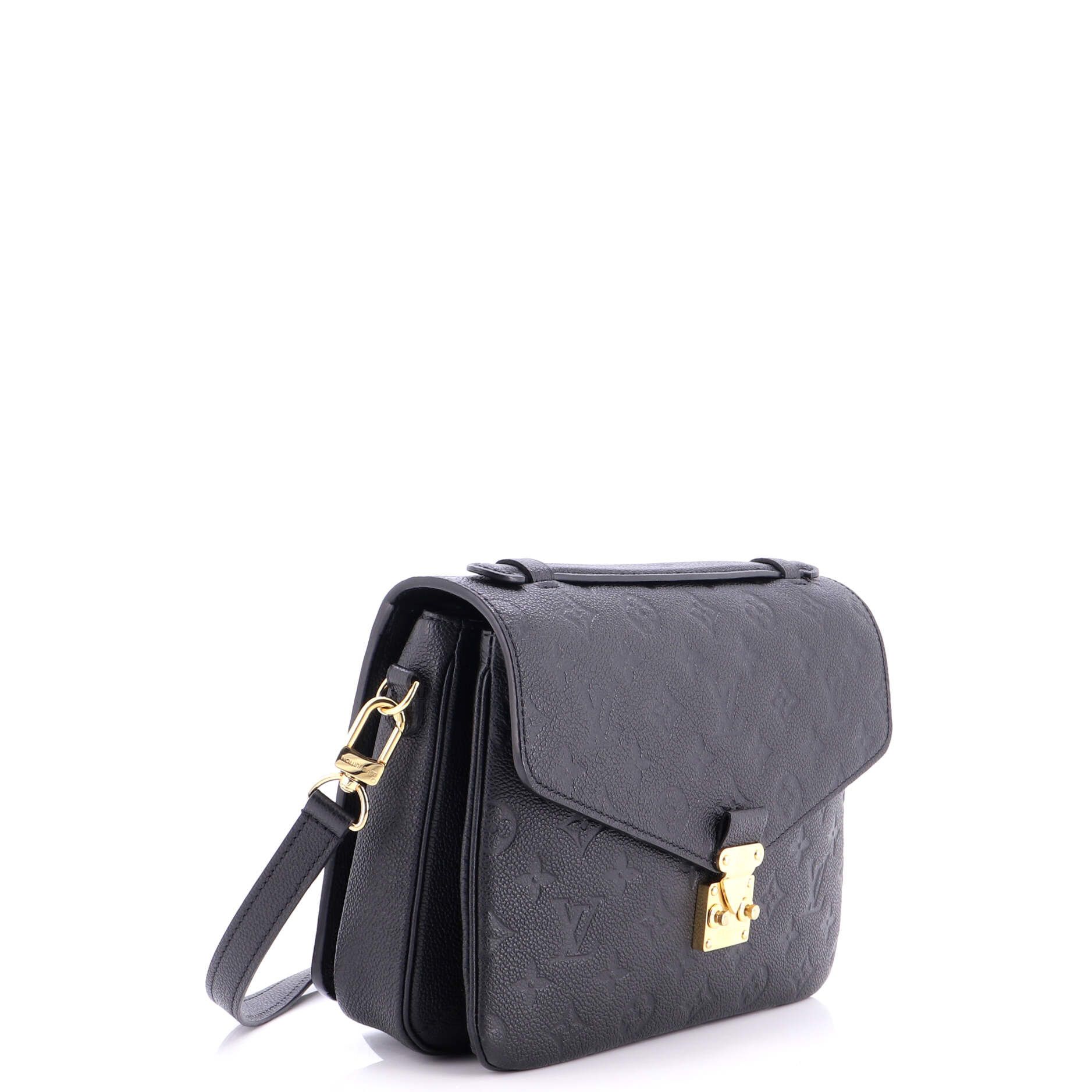 Louis Vuitton Pochette Metis Size ONE SIZE - 2 Thumbnail