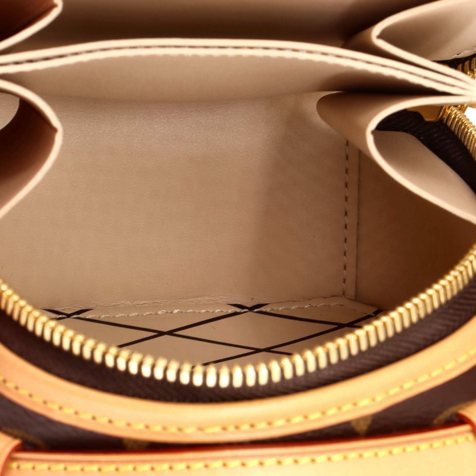 Louis Vuitton Mini Boite Chapeau Bag Size ONE SIZE - 5 Thumbnail
