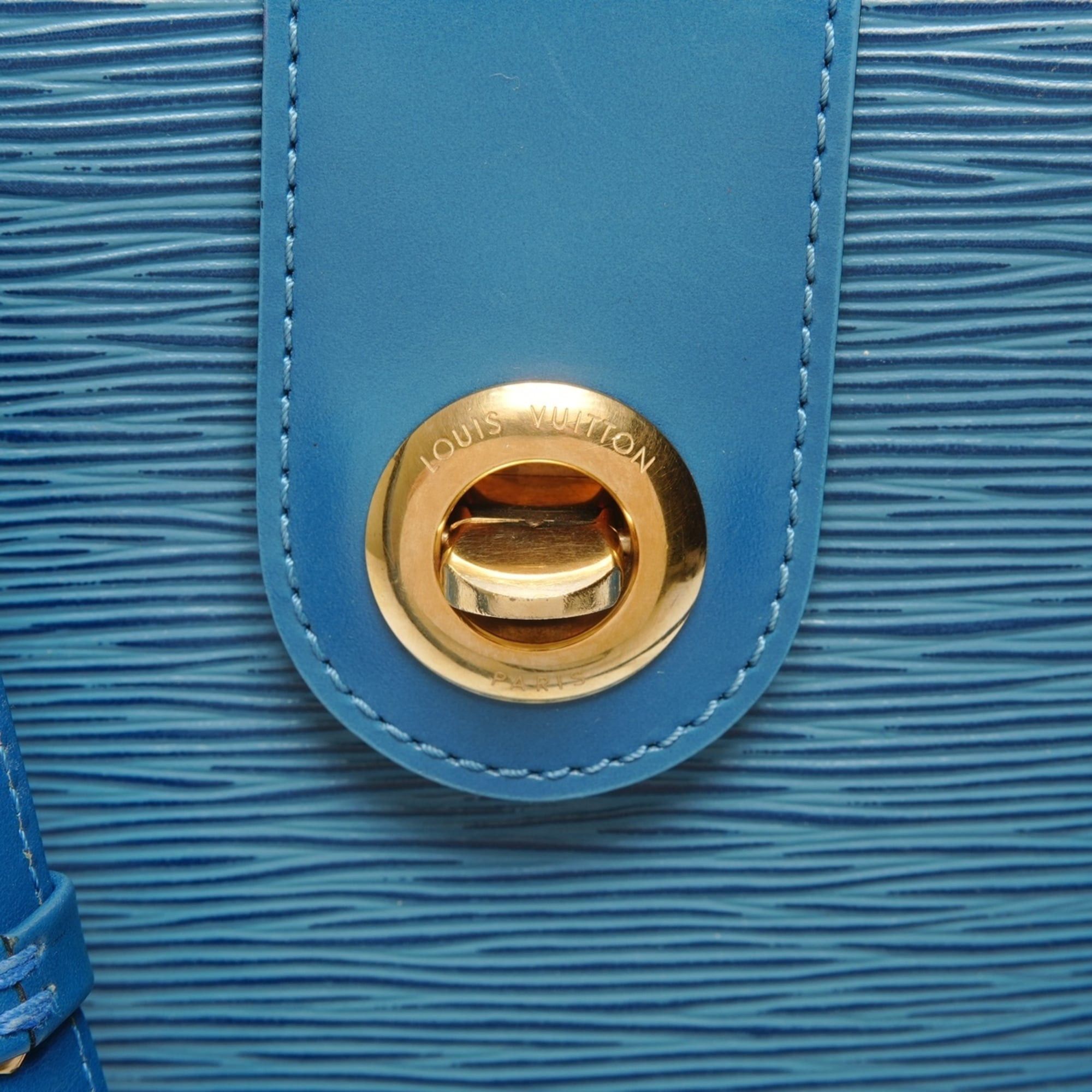 Louis Vuitton Louis Vuitton 1995 Epi Cluny Shoulder Bag Blue Size ONE SIZE - 9 Thumbnail