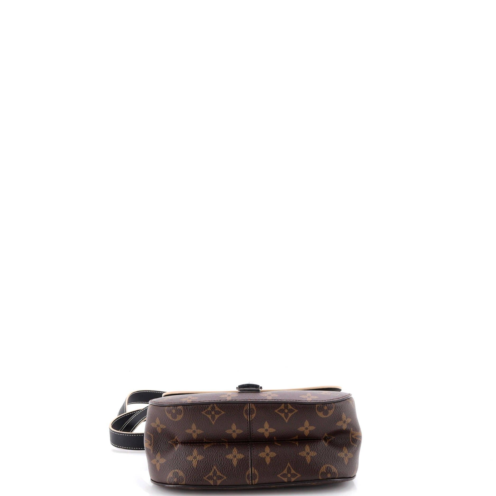 Louis Vuitton Chain It Handbag Size ONE SIZE - 4 Thumbnail