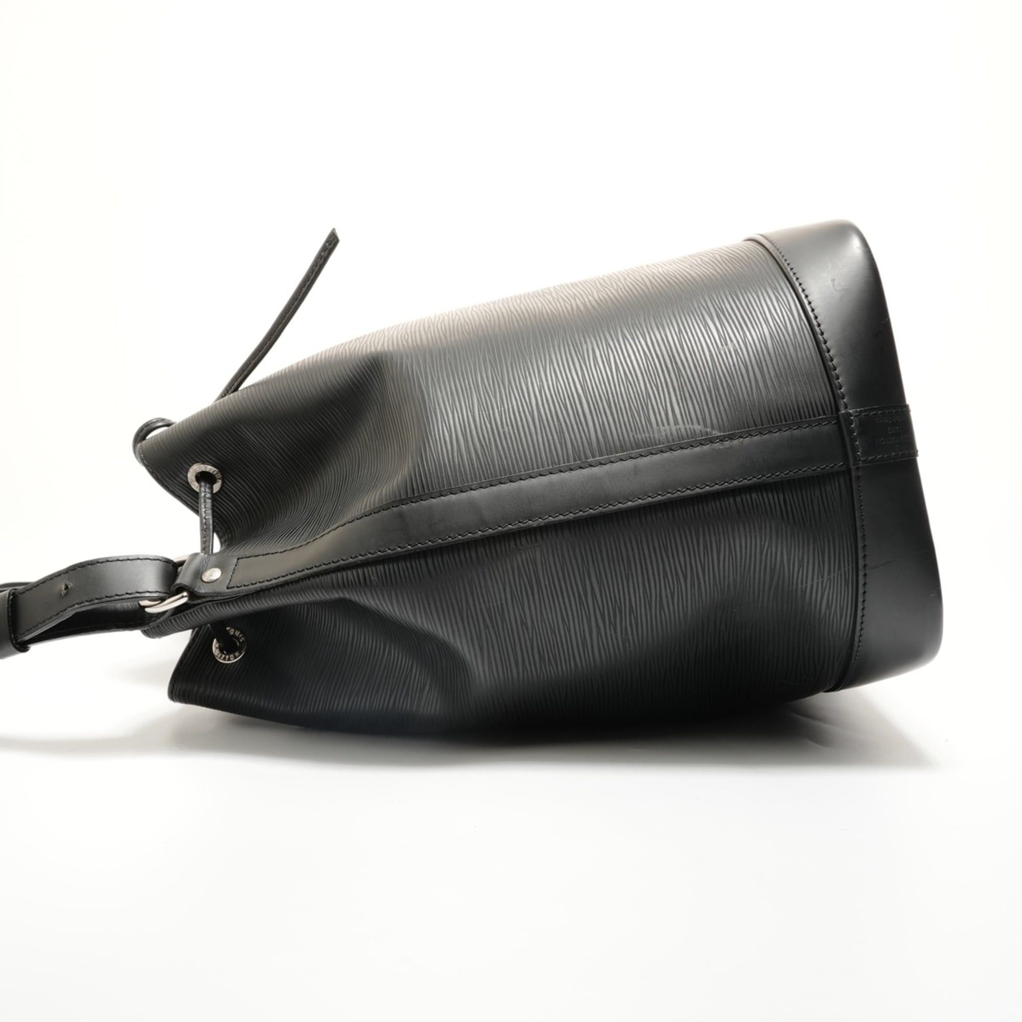 Louis Vuitton Louis Vuitton Epi Noé Shoulder Bag, Black, 2013 Model Size ONE SIZE - 3 Thumbnail