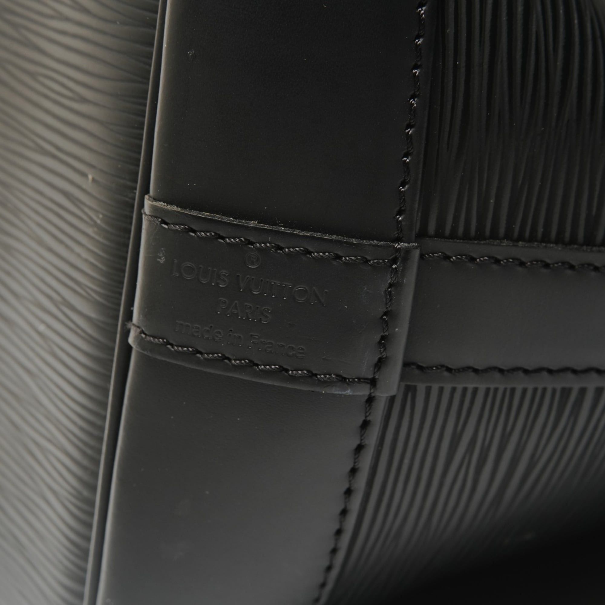 Louis Vuitton Louis Vuitton Epi Noé Shoulder Bag, Black, 2013 Model Size ONE SIZE - 9 Thumbnail