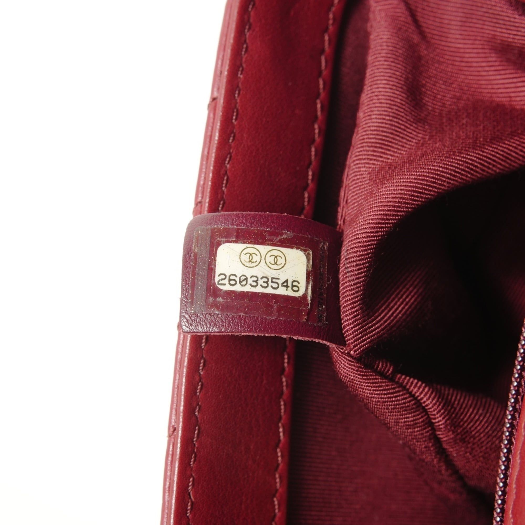 Chanel Chanel V-stitch Chevron Shoulder Bag, Red Size ONE SIZE - 12 Thumbnail