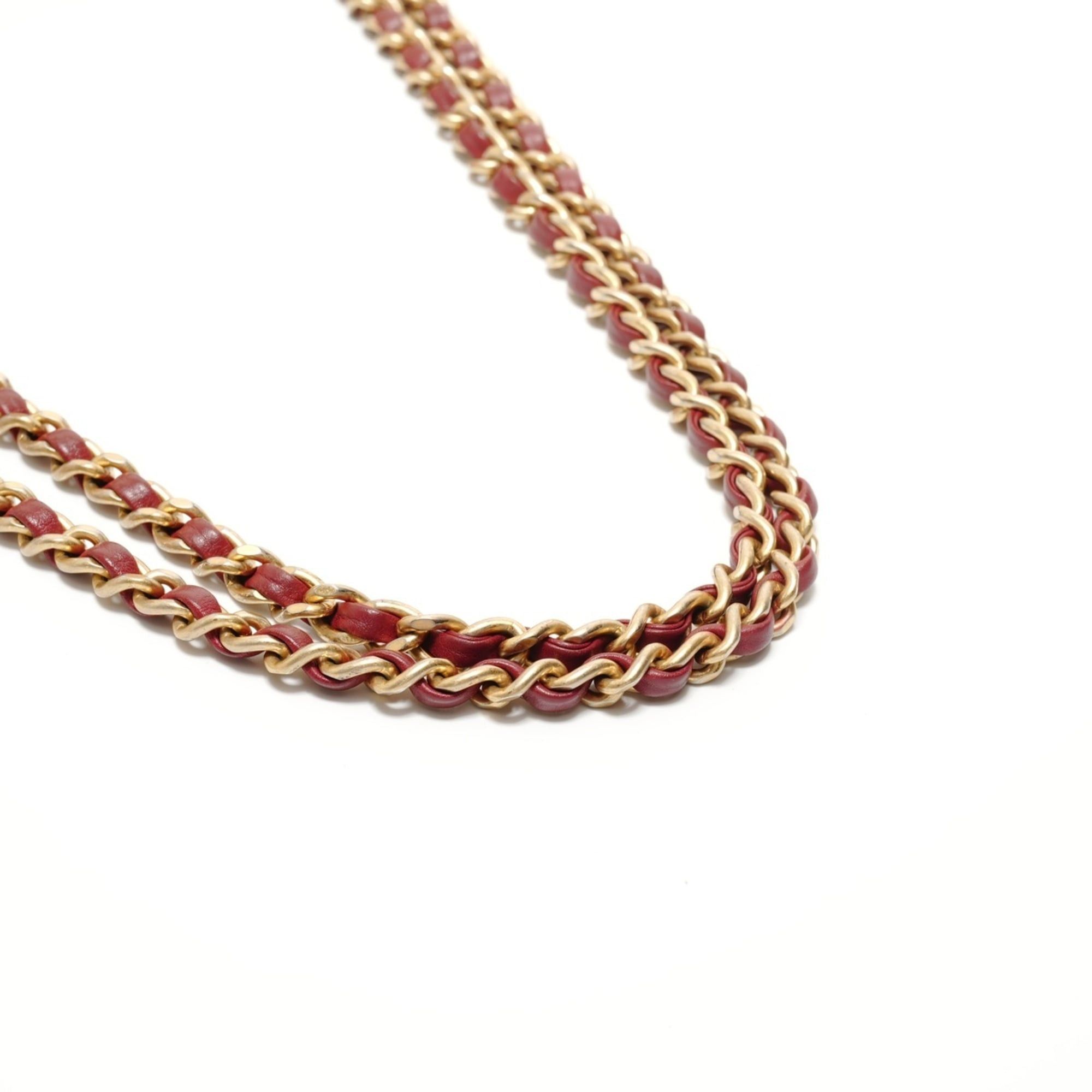 Chanel Chanel V-stitch Chevron Shoulder Bag, Red Size ONE SIZE - 14 Thumbnail
