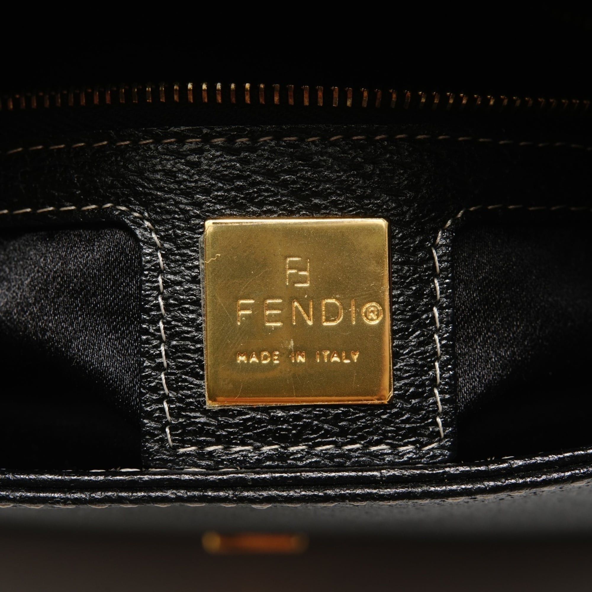 Fendi Fendi Mamma Bucket Leather Shoulder Bag, Black Size ONE SIZE - 9 Thumbnail