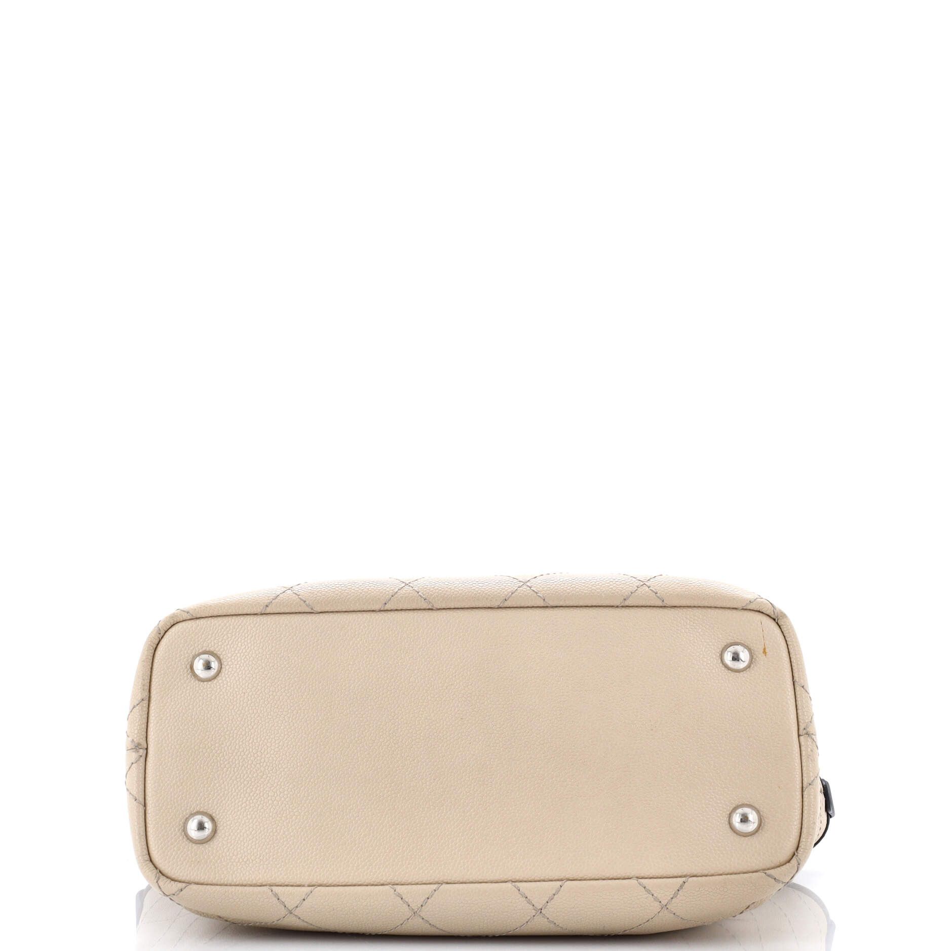 Chanel Fever Tote Size ONE SIZE - 5 Thumbnail