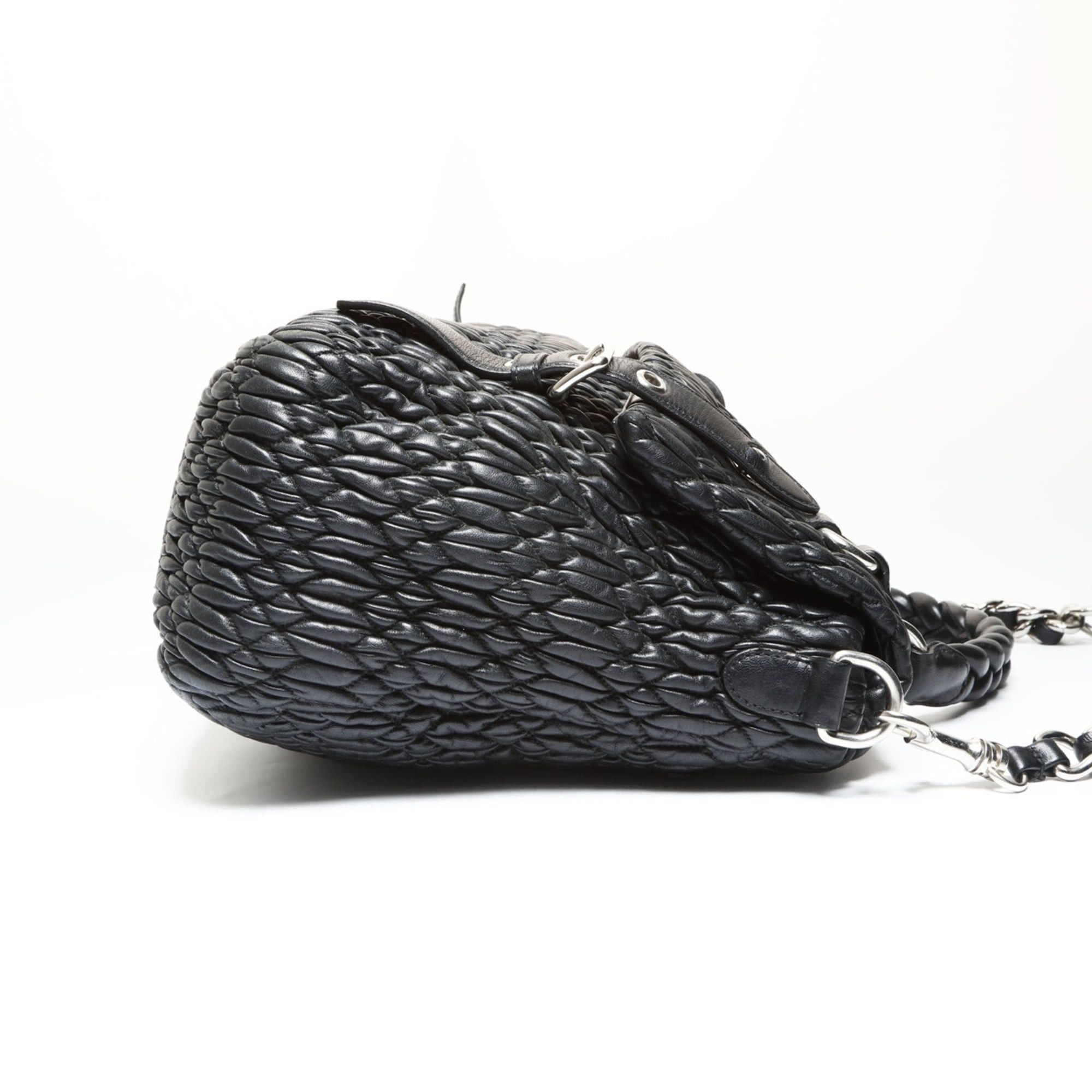 Miu Miu Miu Miu Miu Matelassé Shoulder Bag, Black Size ONE SIZE - 4 Thumbnail