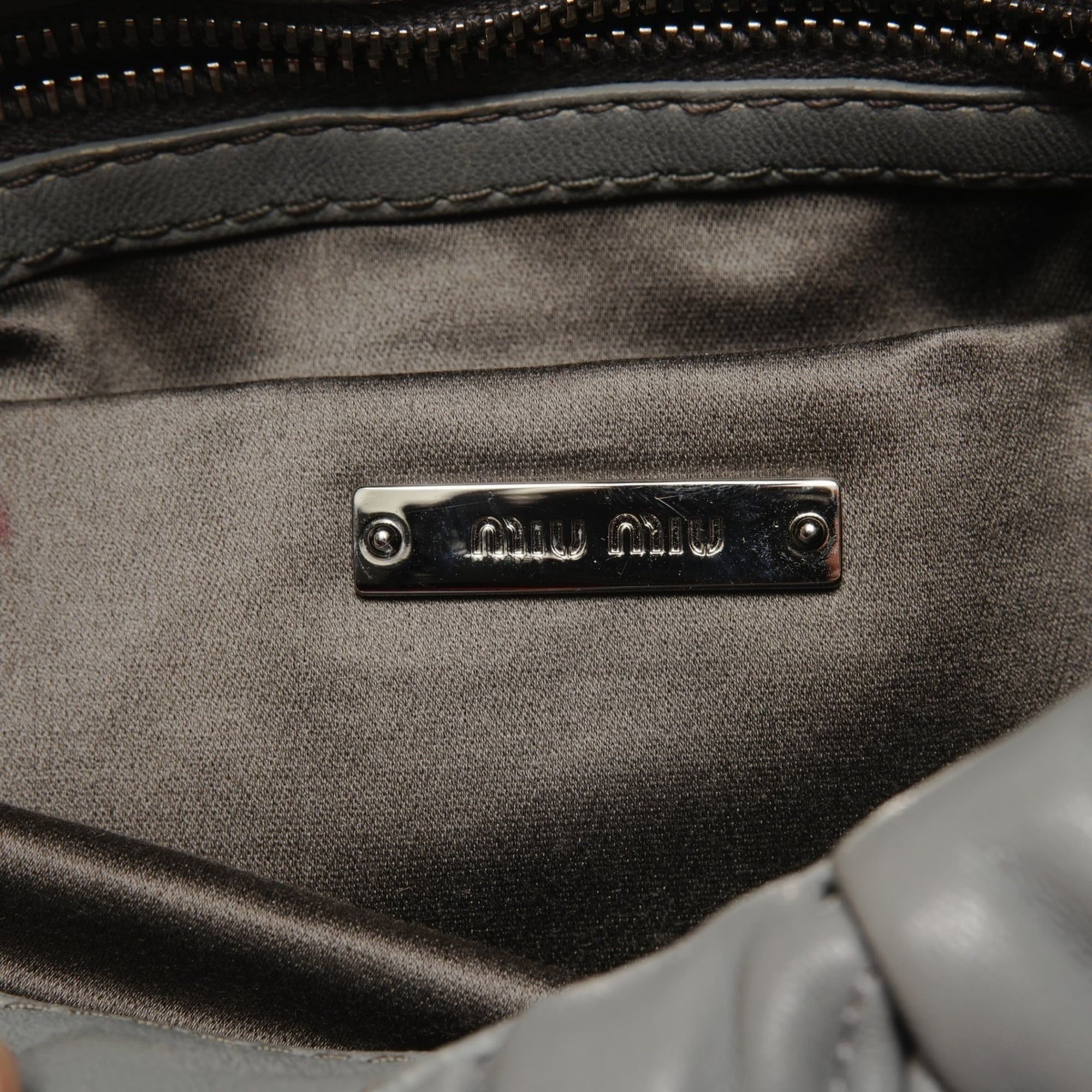 Miu Miu Miu Miu Miu Matelassé Shoulder Bag, Gray Size ONE SIZE - 9 Thumbnail