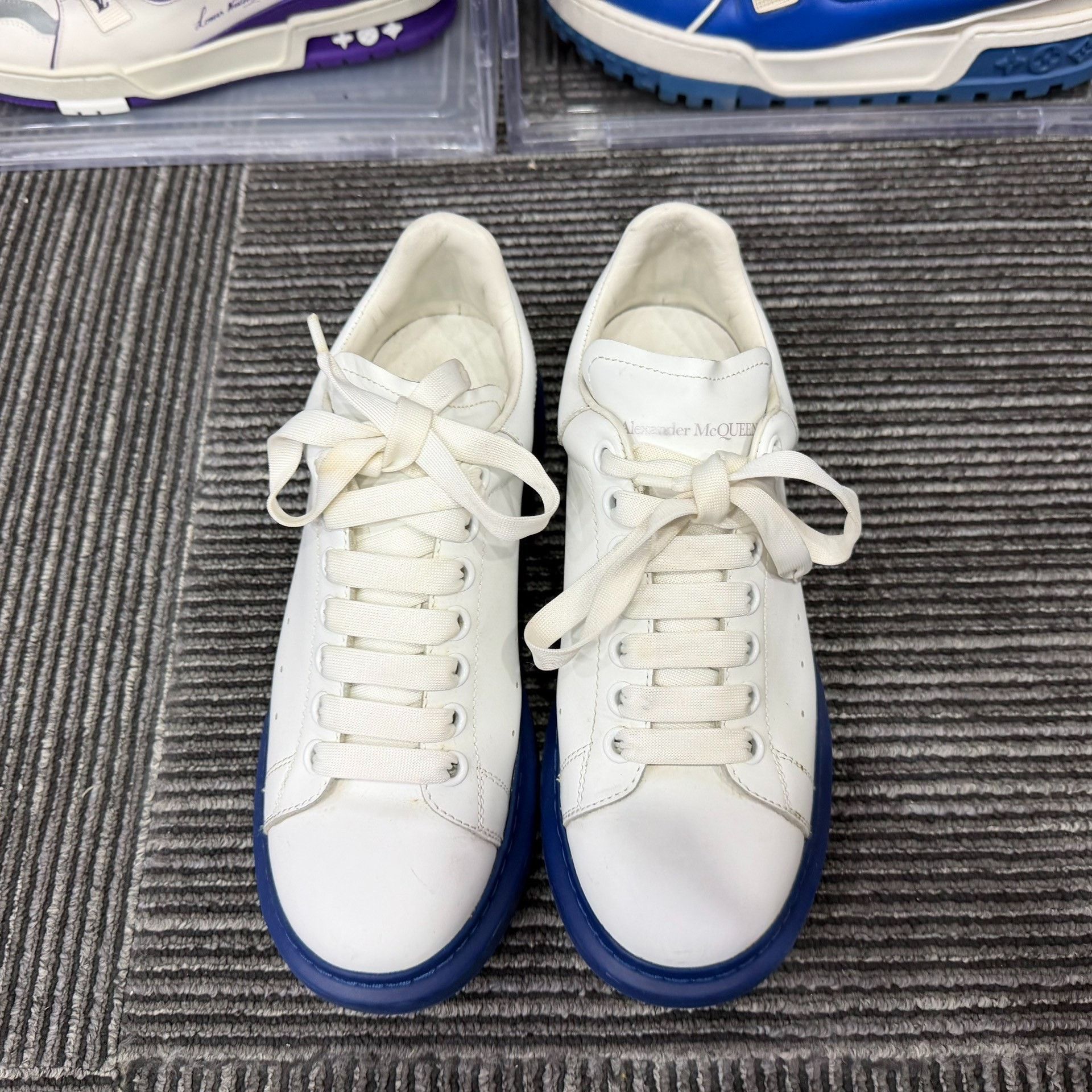 Alexander McQueen Casual Blue Lowtop Sneakers 6.5 Men Size US 6.5 / EU 39-40 - 4 Thumbnail