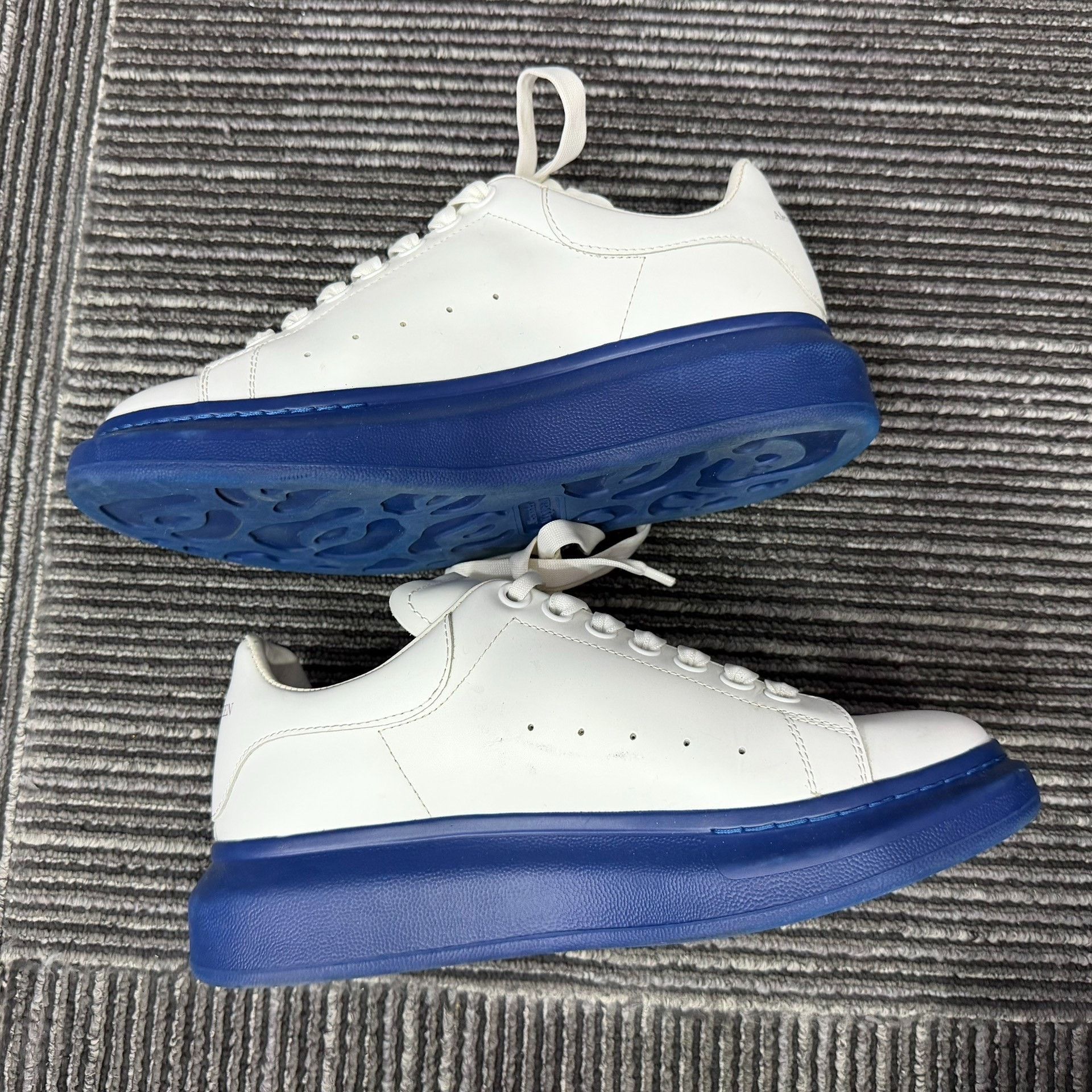 Alexander McQueen Casual Blue Lowtop Sneakers 6.5 Men Size US 6.5 / EU 39-40 - 3 Thumbnail
