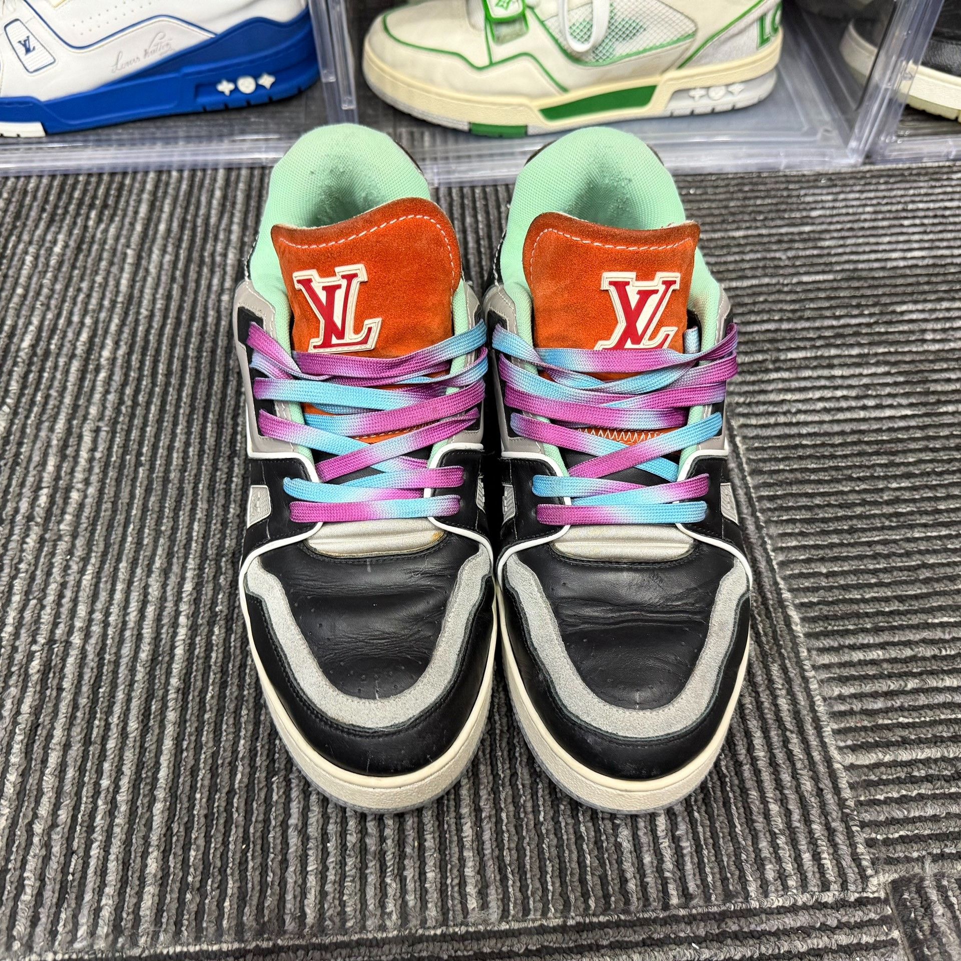 Louis Vuitton Louis Vuitton Training Blue Lowtop Sneakers 9.5 Men Size US 9.5 / EU 42-43 - 4 Thumbnail