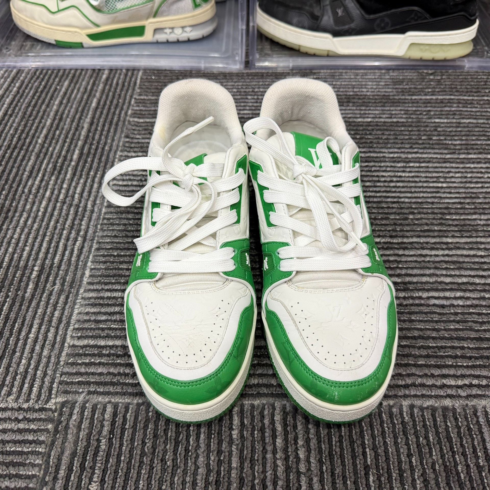 Louis Vuitton Louis Vuitton Training Green Lowtop Sneakers 7 Men Size US 7 / EU 40 - 4 Thumbnail