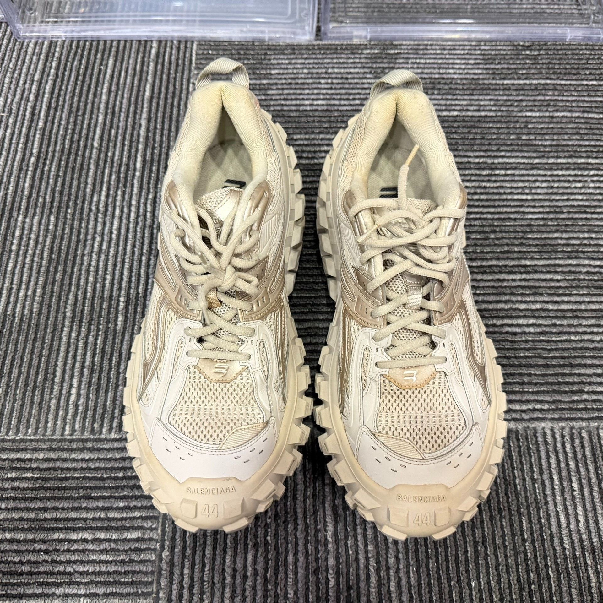 Balenciaga Balenciaga Brown Lowtop Sneakers 10.5 Men Size US 10.5 / EU 43-44 - 4 Thumbnail