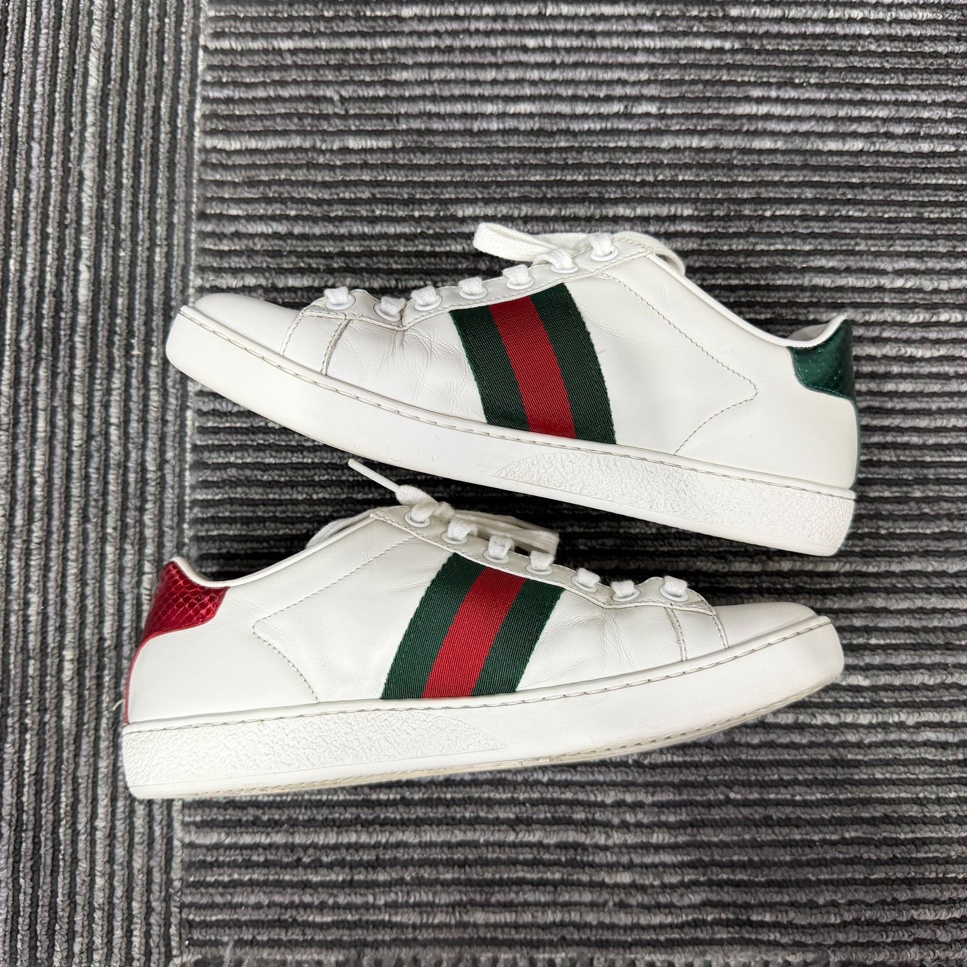 Gucci Gucci Lowtop Sneakers us_5 Women Size US 5 / IT 35 - 3 Thumbnail
