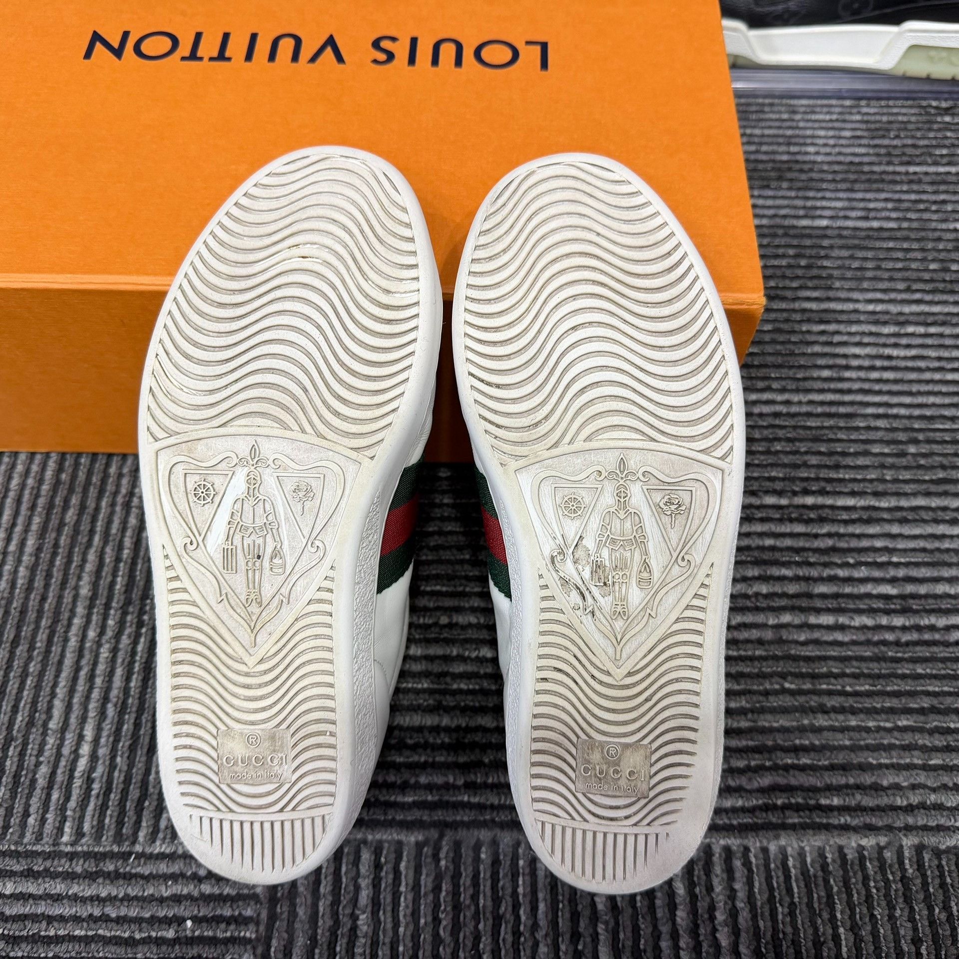 Gucci Gucci Lowtop Sneakers us_5 Women Size US 5 / IT 35 - 6 Thumbnail