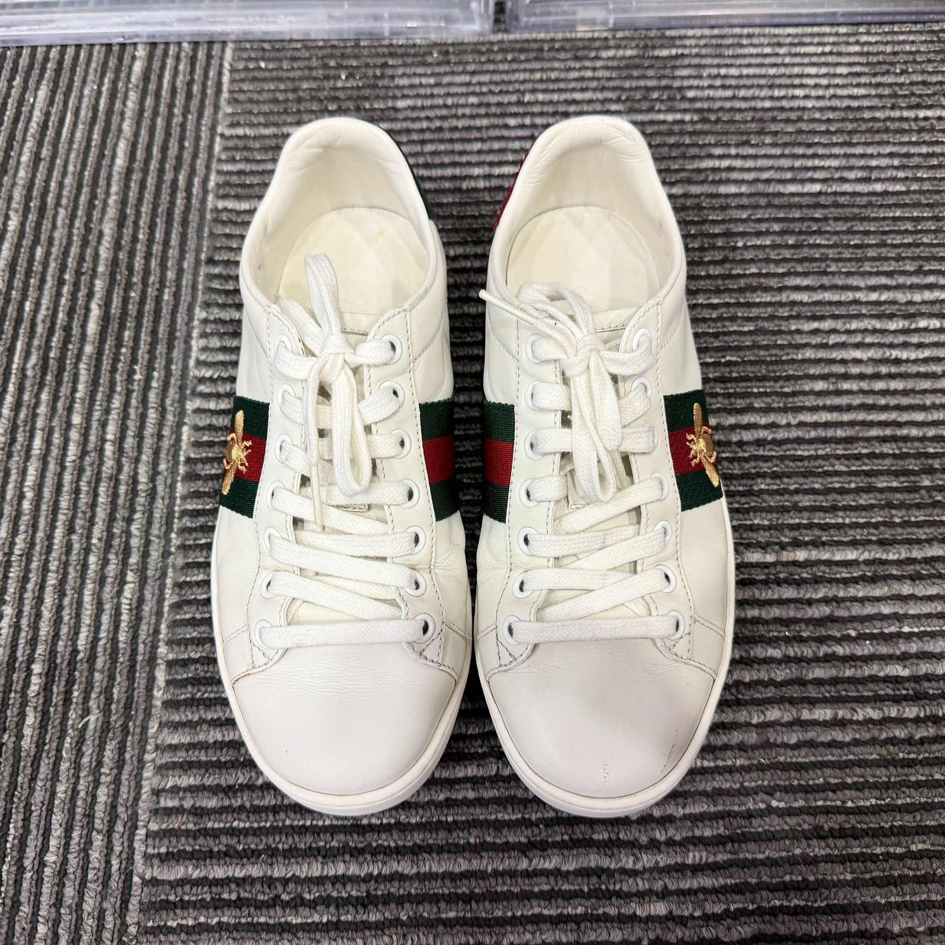 Gucci Gucci Lowtop Sneakers us_5 Women Size US 5 / IT 35 - 4 Thumbnail