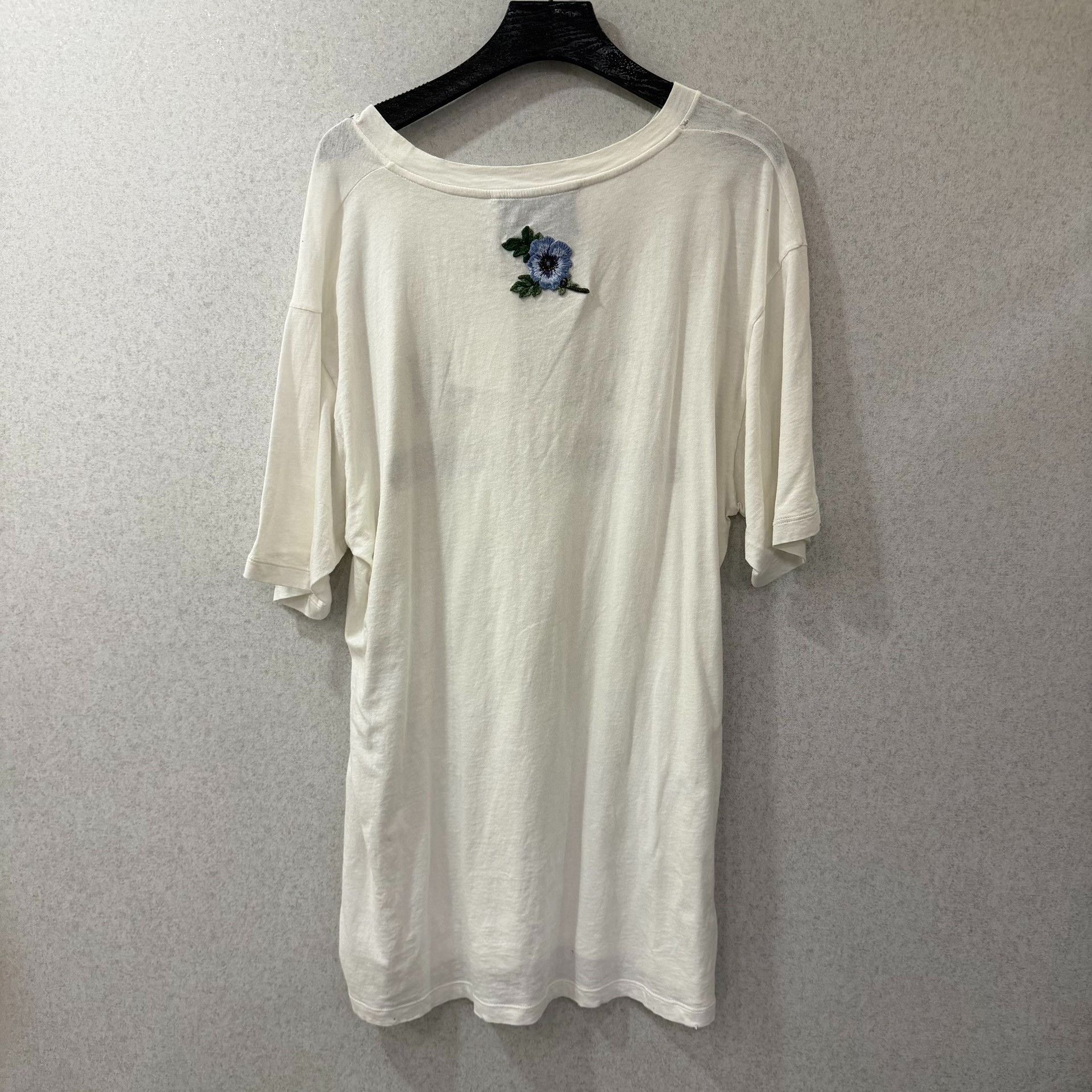 Gucci Gucci Embroidered T-Shirt S Women Size S / US 4 / IT 40 - 2 Thumbnail