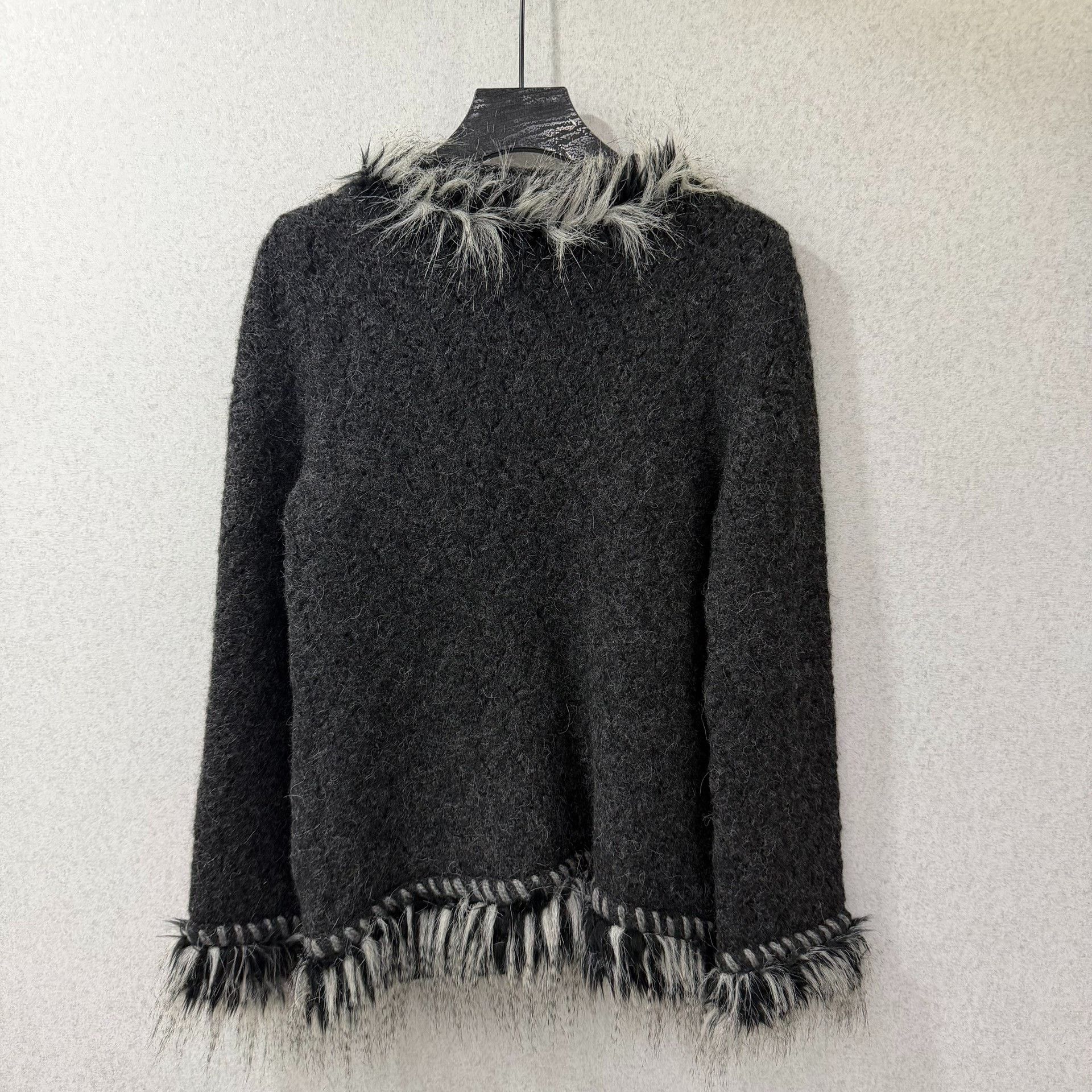 Chanel Chanel Wool Coat M Women Size M / US 6-8 / IT 42-44 - 2 Thumbnail