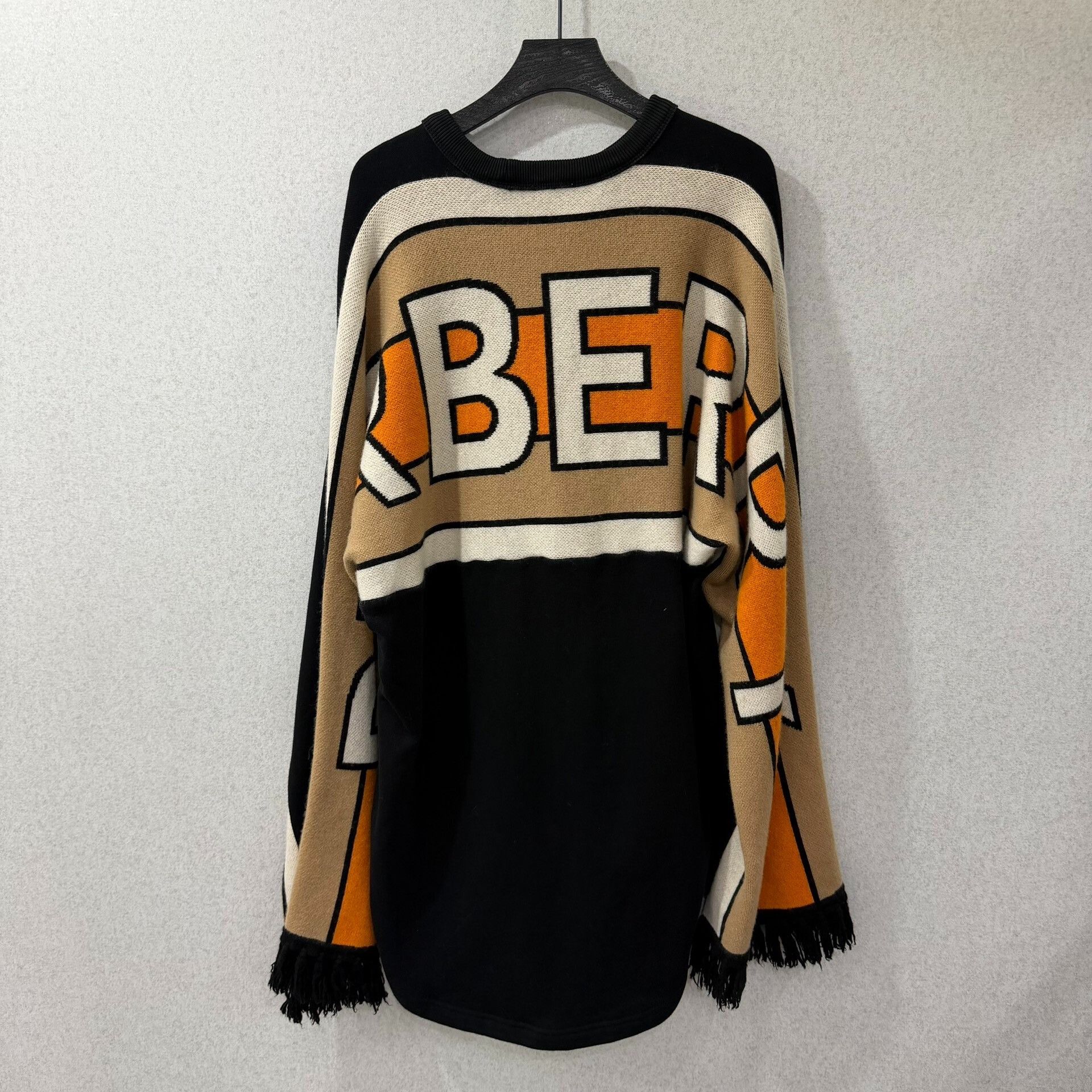 Burberry Burberry Retro Black Sweater S Women Size S / US 4 / IT 40 - 2 Thumbnail