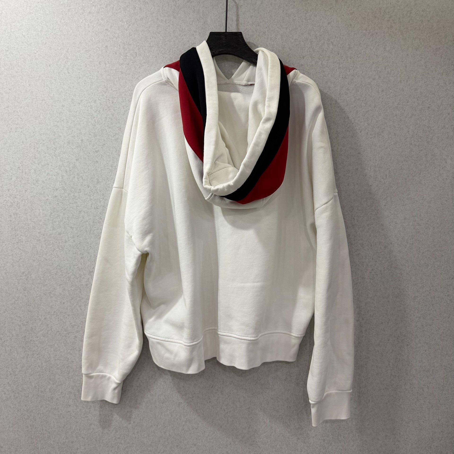 Burberry Burberry Hoodie xl Men Size US XL / EU 56 / 4 - 2 Thumbnail