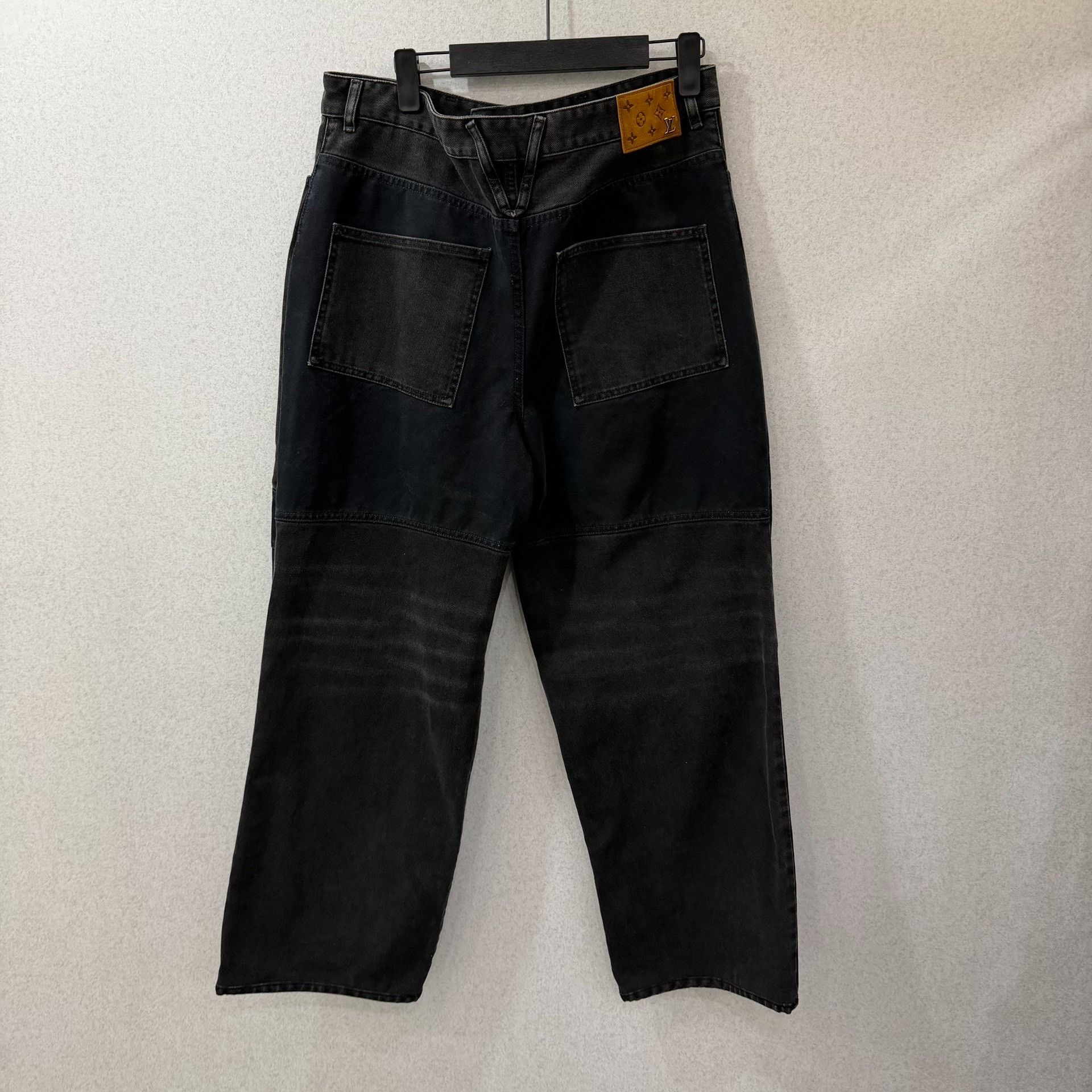 Louis Vuitton Louis Vuitton Washed Casual Pants 34 Men Size US 34 / EU 50 - 2 Thumbnail