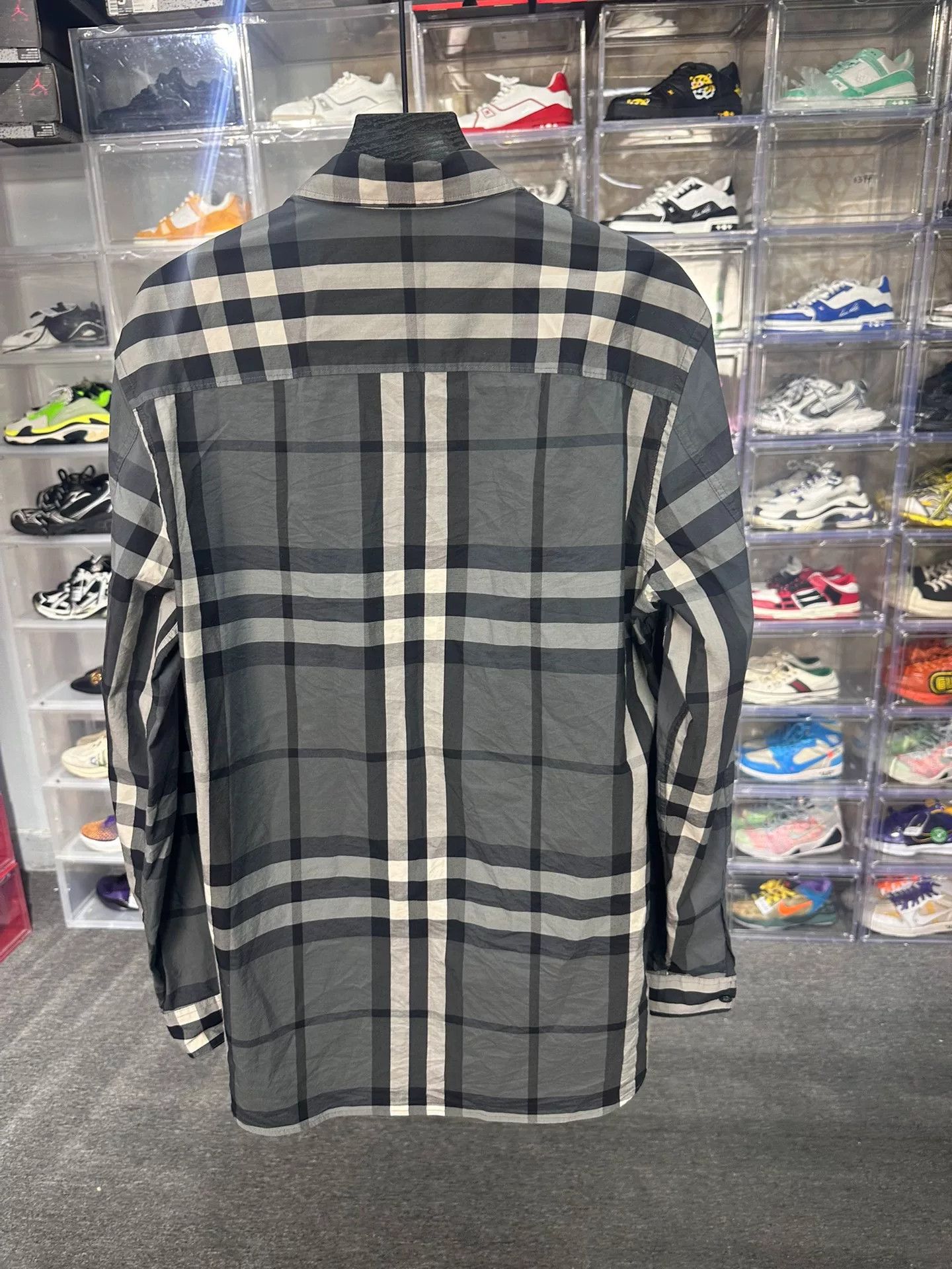 Burberry Burberry Plaid Gray Shirt m Men Size US M / EU 48-50 / 2 - 2 Thumbnail