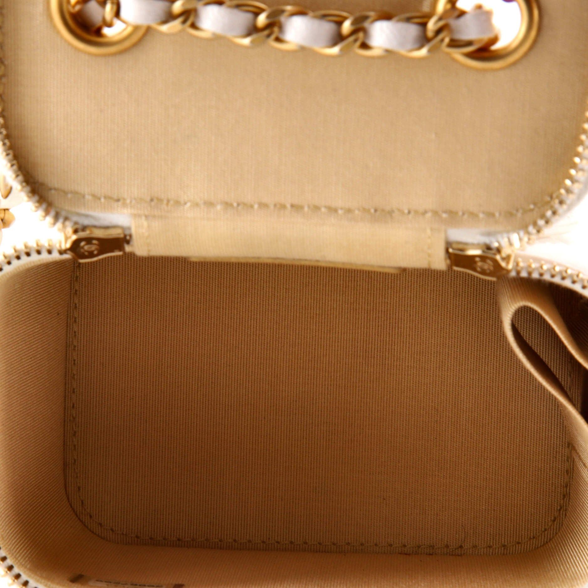 Chanel Pearl Crush Vanity Case with Chain Size ONE SIZE - 5 Thumbnail