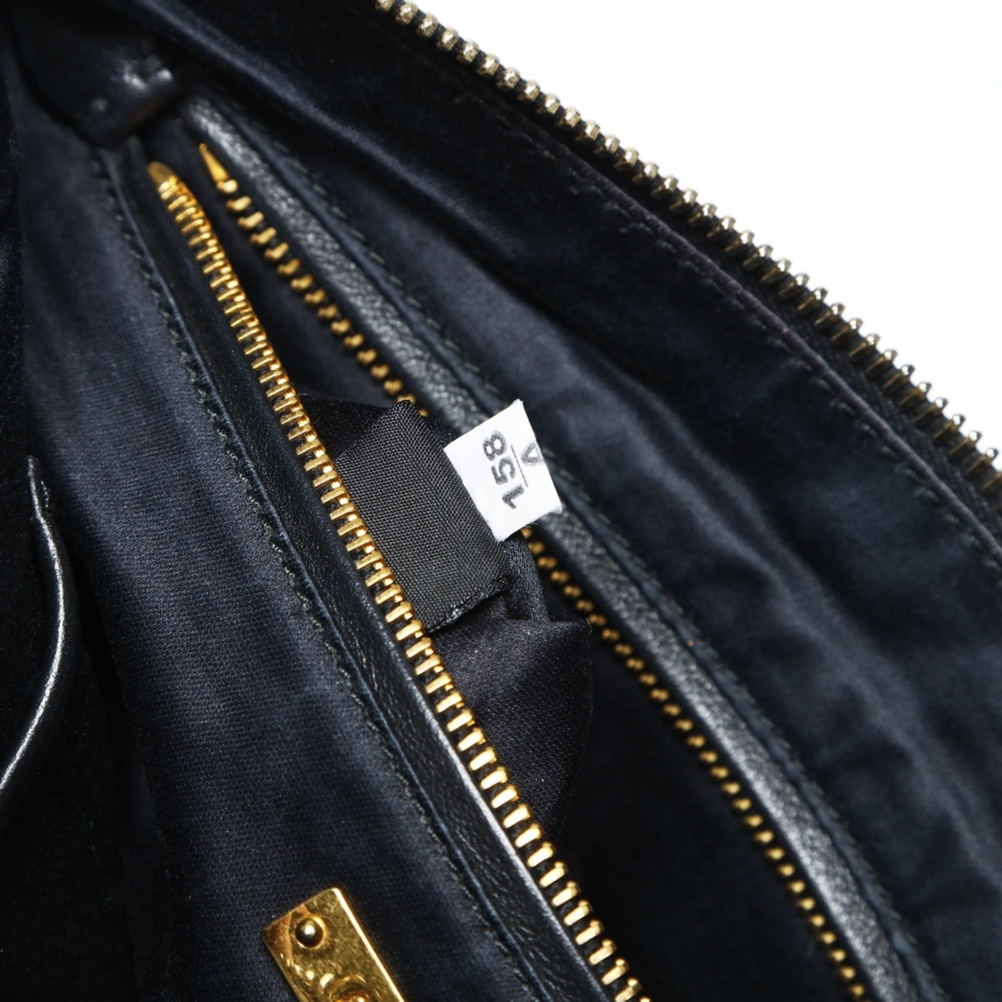 Miu Miu Miu Miu Miu Studded Leather Clutch Bag, Black Size ONE SIZE - 11 Thumbnail