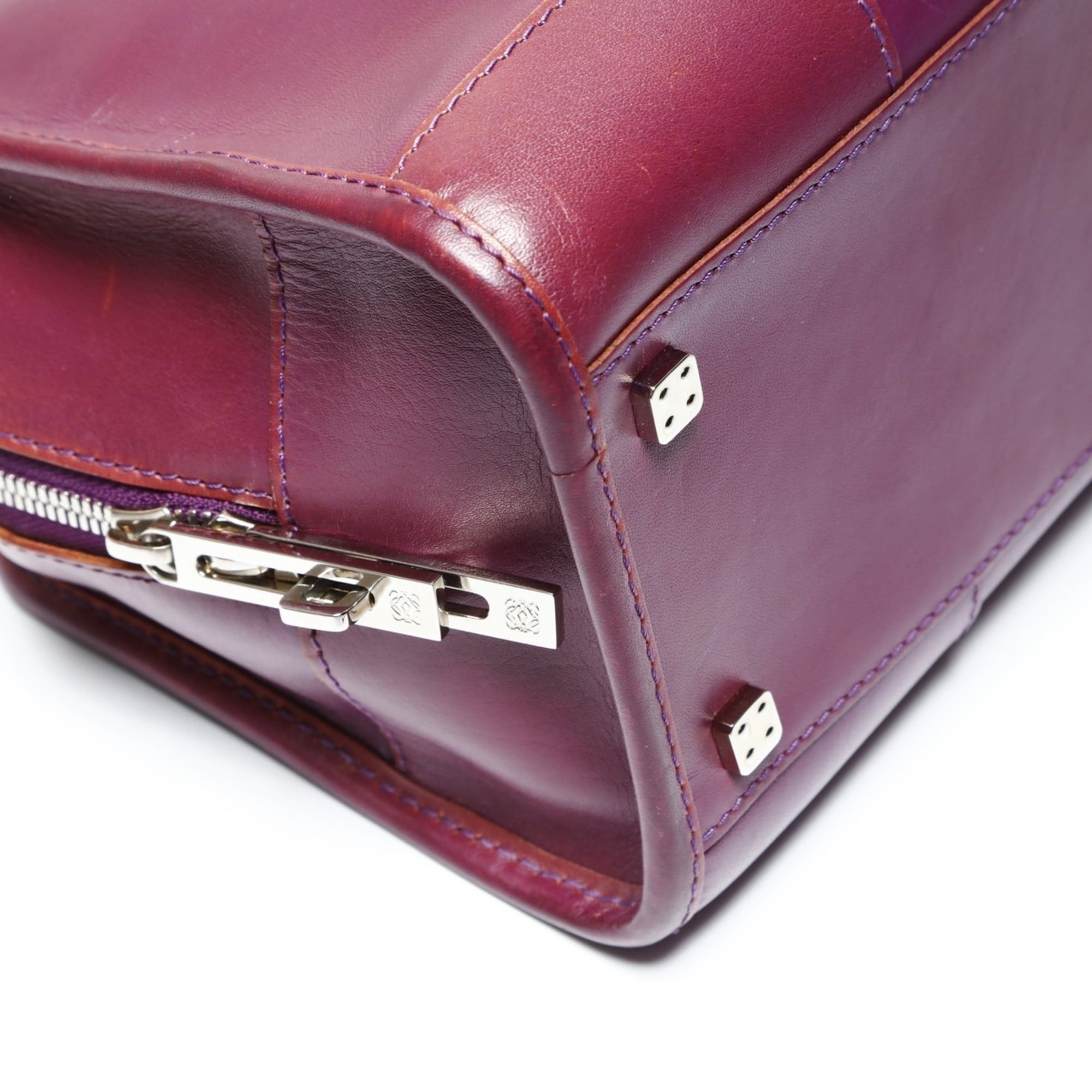 Loewe Loewe Amazona 28 Anagram Handbag, Purple Size ONE SIZE - 6 Thumbnail