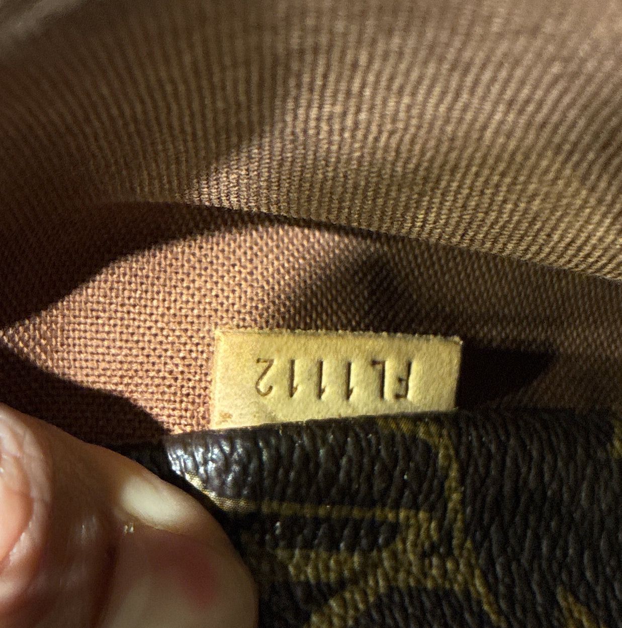 Louis Vuitton Totally Handbag Size ONE SIZE - 8 Thumbnail