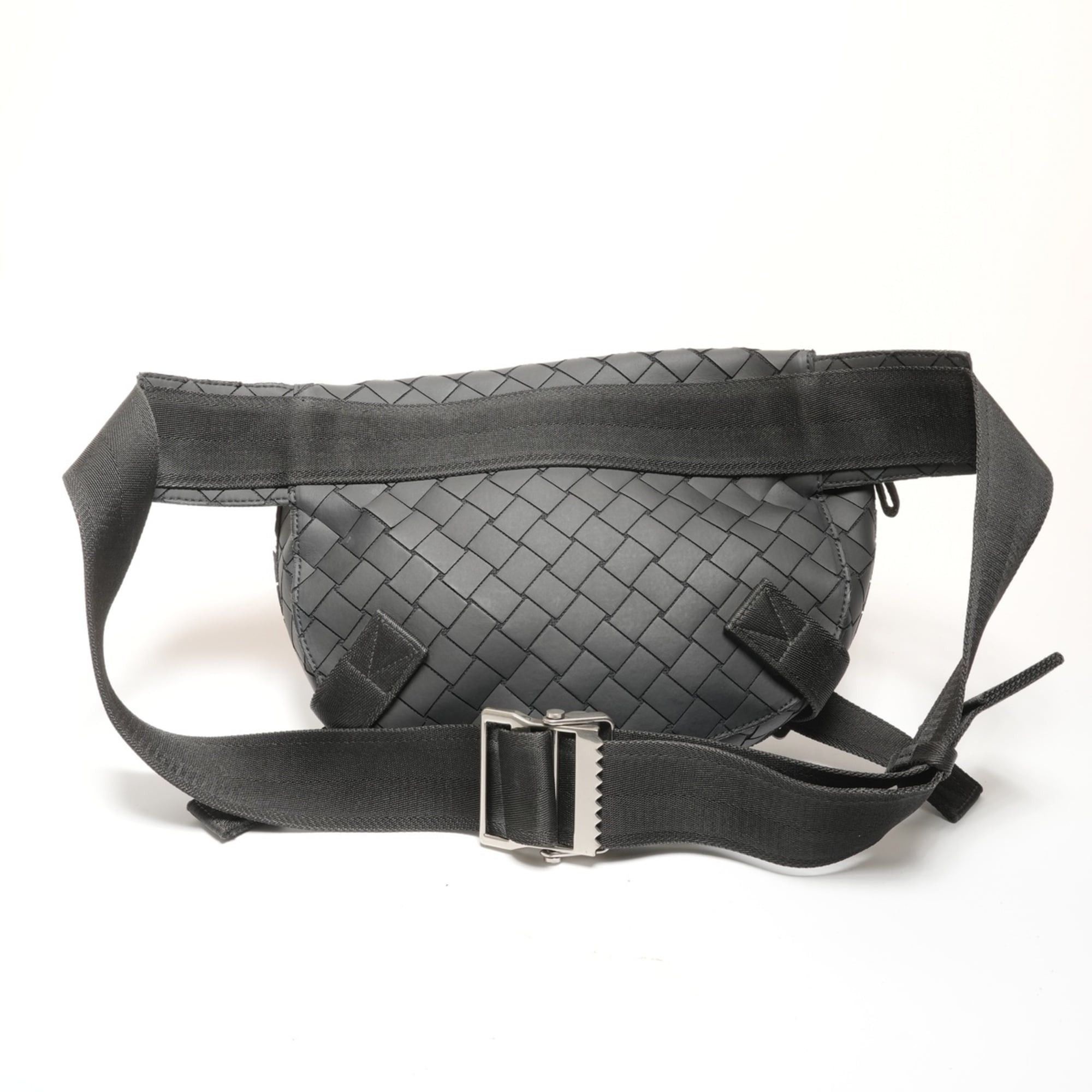 Bottega Veneta Bottega Veneta Intrecciato Rubber Body Bag Shoulder Black Size ONE SIZE - 2 Thumbnail
