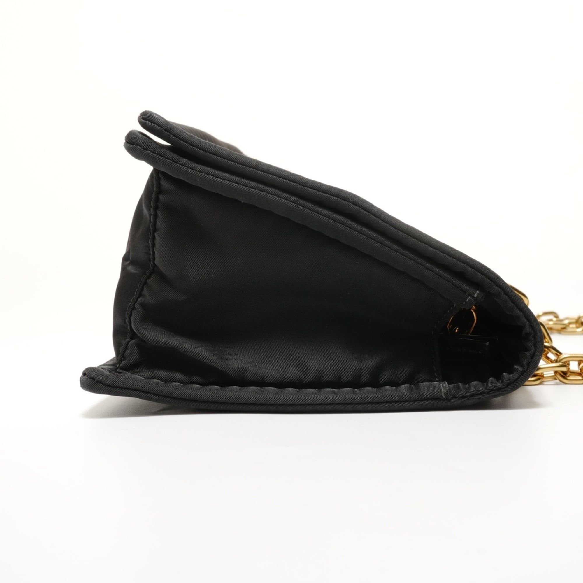 Prada Prada nylon chain shoulder bag, black. Size ONE SIZE - 4 Thumbnail