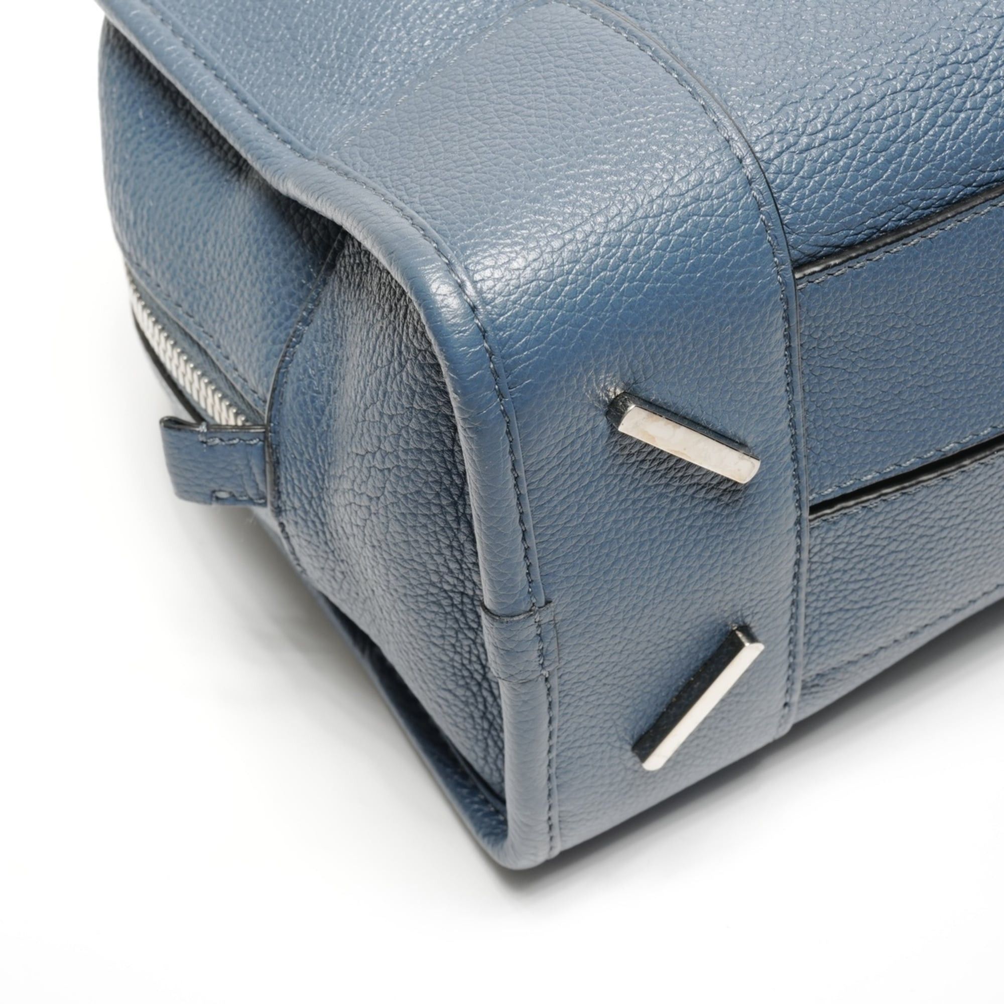 Loewe Loewe Amazona Anagram 2-way Leather Shoulder Bag, Blue Size ONE SIZE - 5 Thumbnail