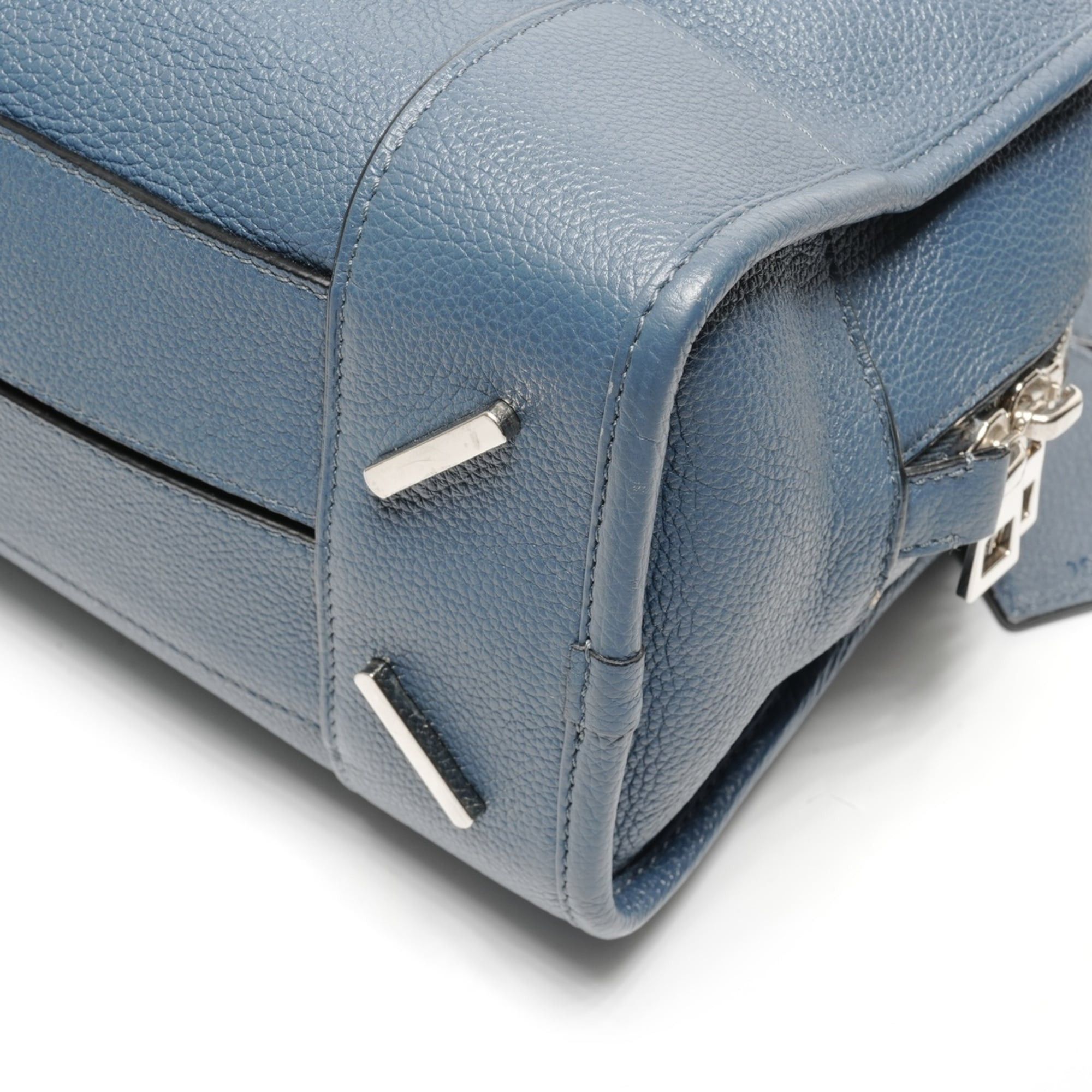 Loewe Loewe Amazona Anagram 2-way Leather Shoulder Bag, Blue Size ONE SIZE - 6 Thumbnail