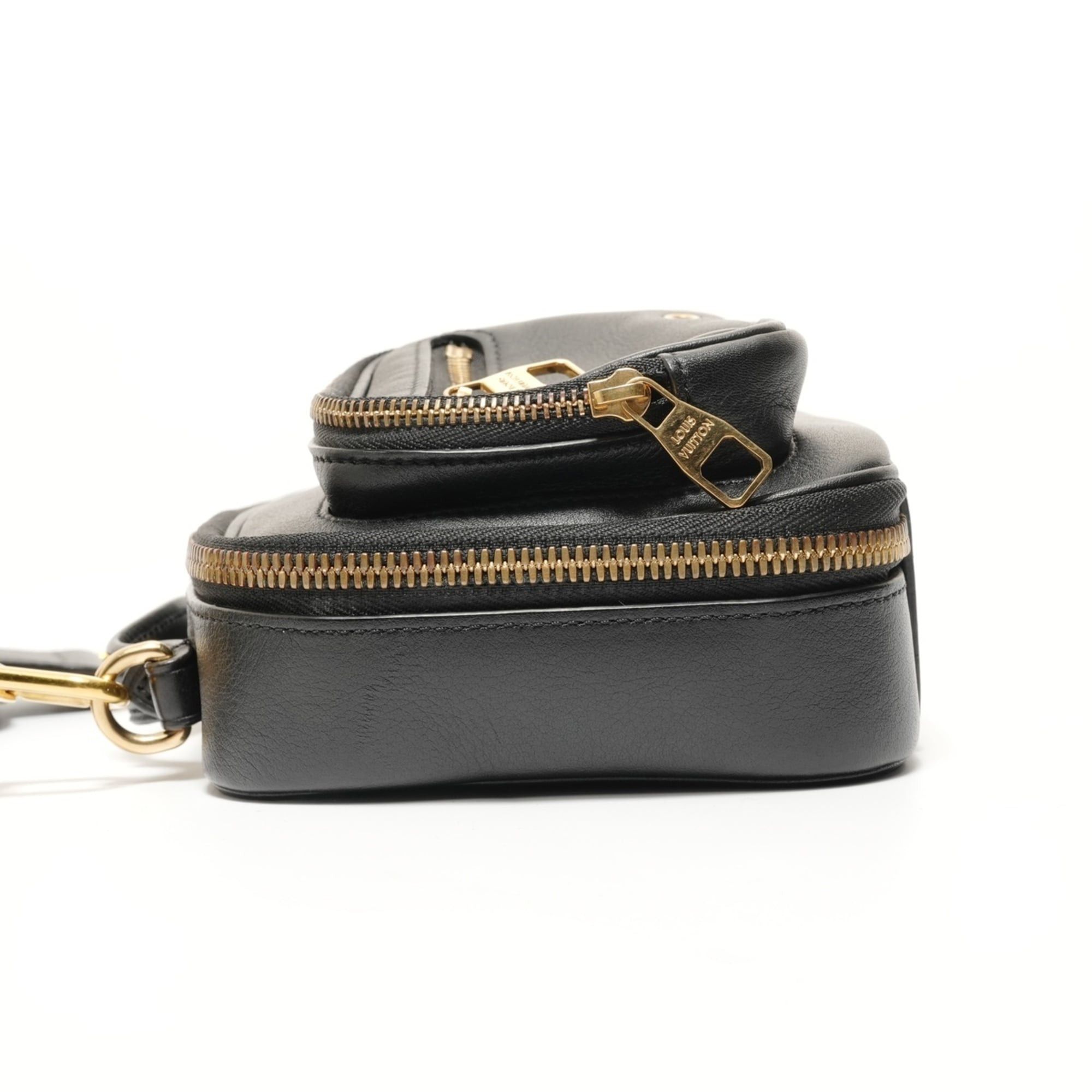 Louis Vuitton Louis Vuitton Utility Crossbody 2021-2025 Shoulder Bag, Black Size ONE SIZE - 3 Thumbnail