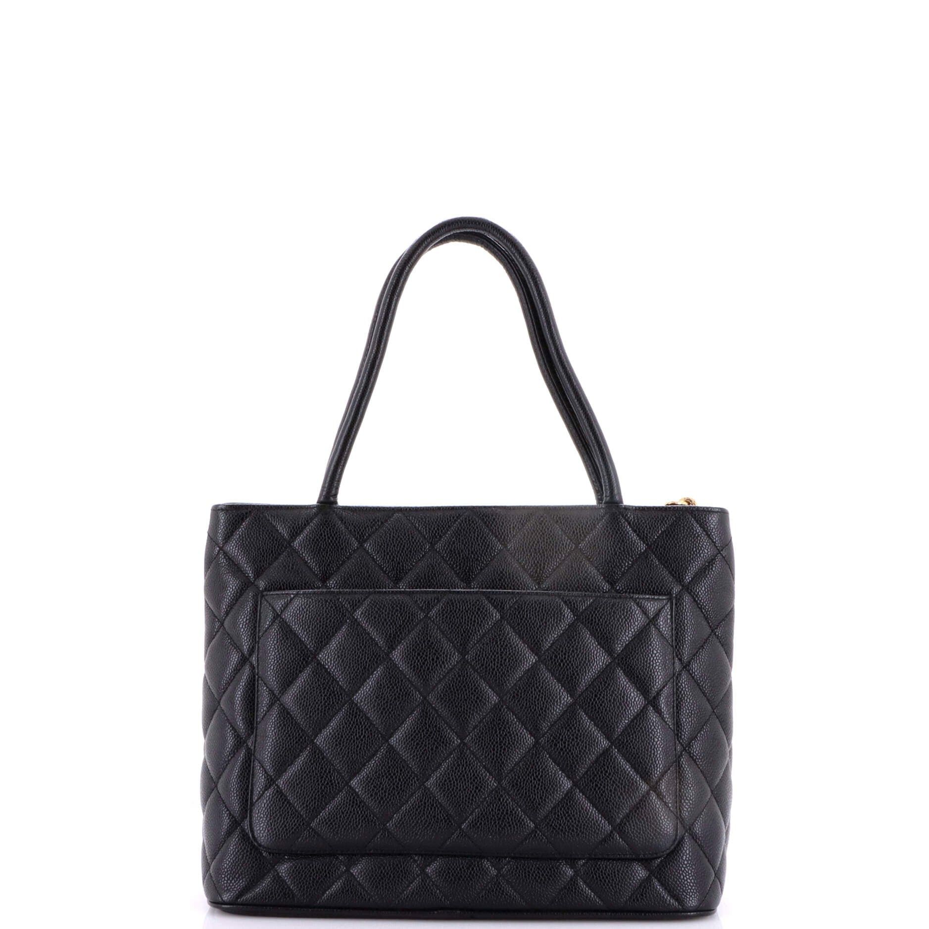 Chanel Medallion Tote Size ONE SIZE - 3 Thumbnail