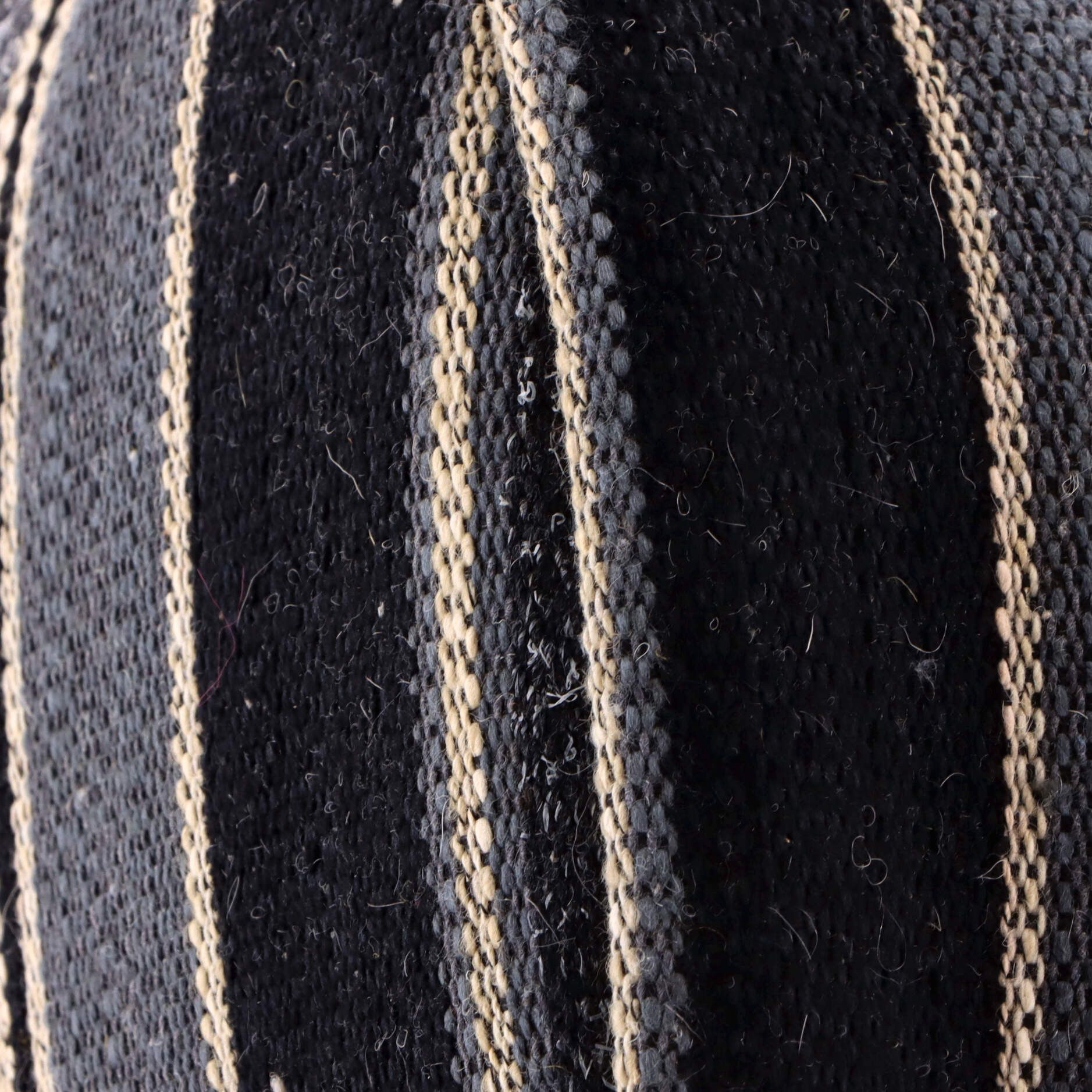 Chanel Deauville Drawstring Bucket Bag Size ONE SIZE - 8 Thumbnail