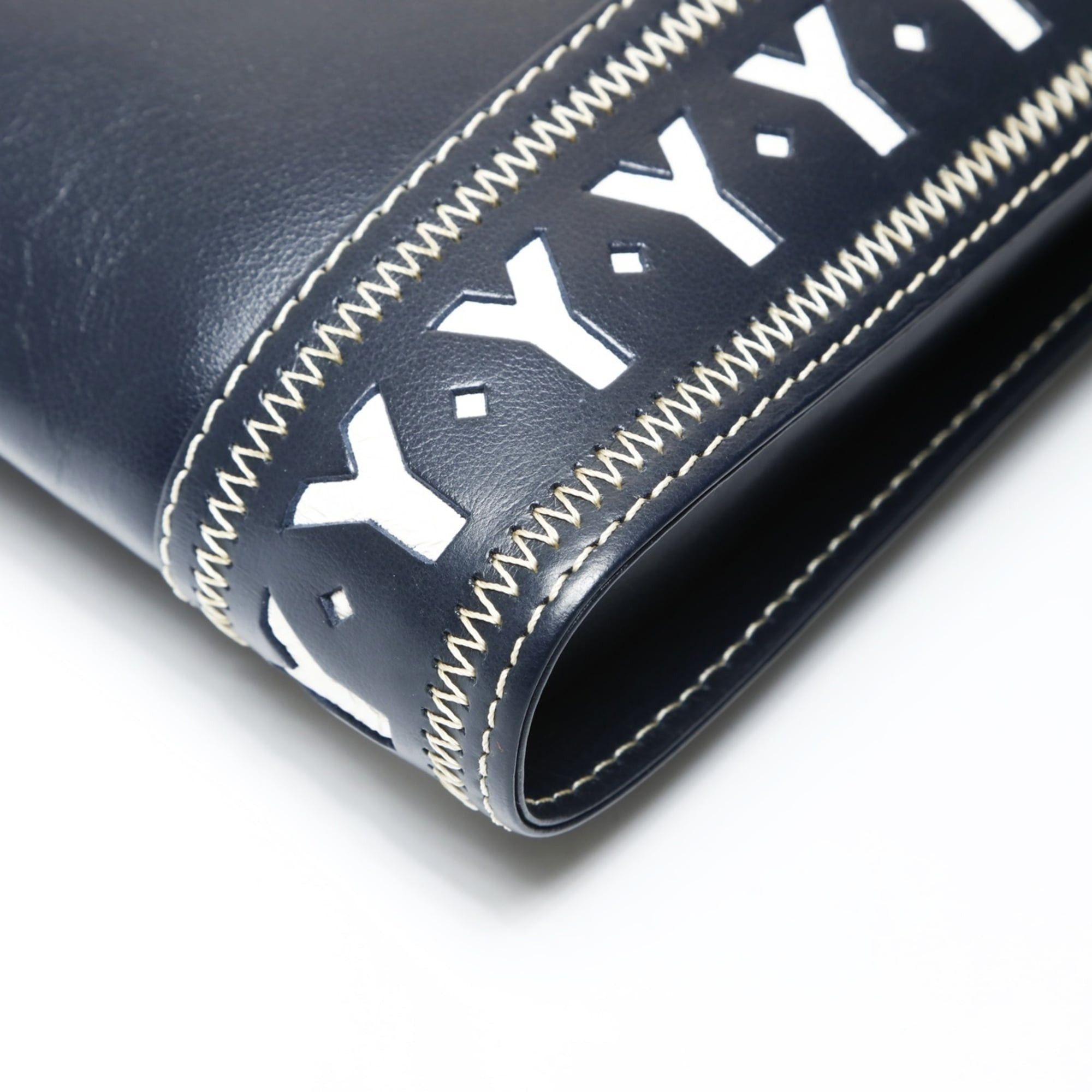 Yves Saint Laurent Yves Saint Laurent YSL Y-cut logo leather shoulder bag, navy. Size ONE SIZE - 5 Thumbnail