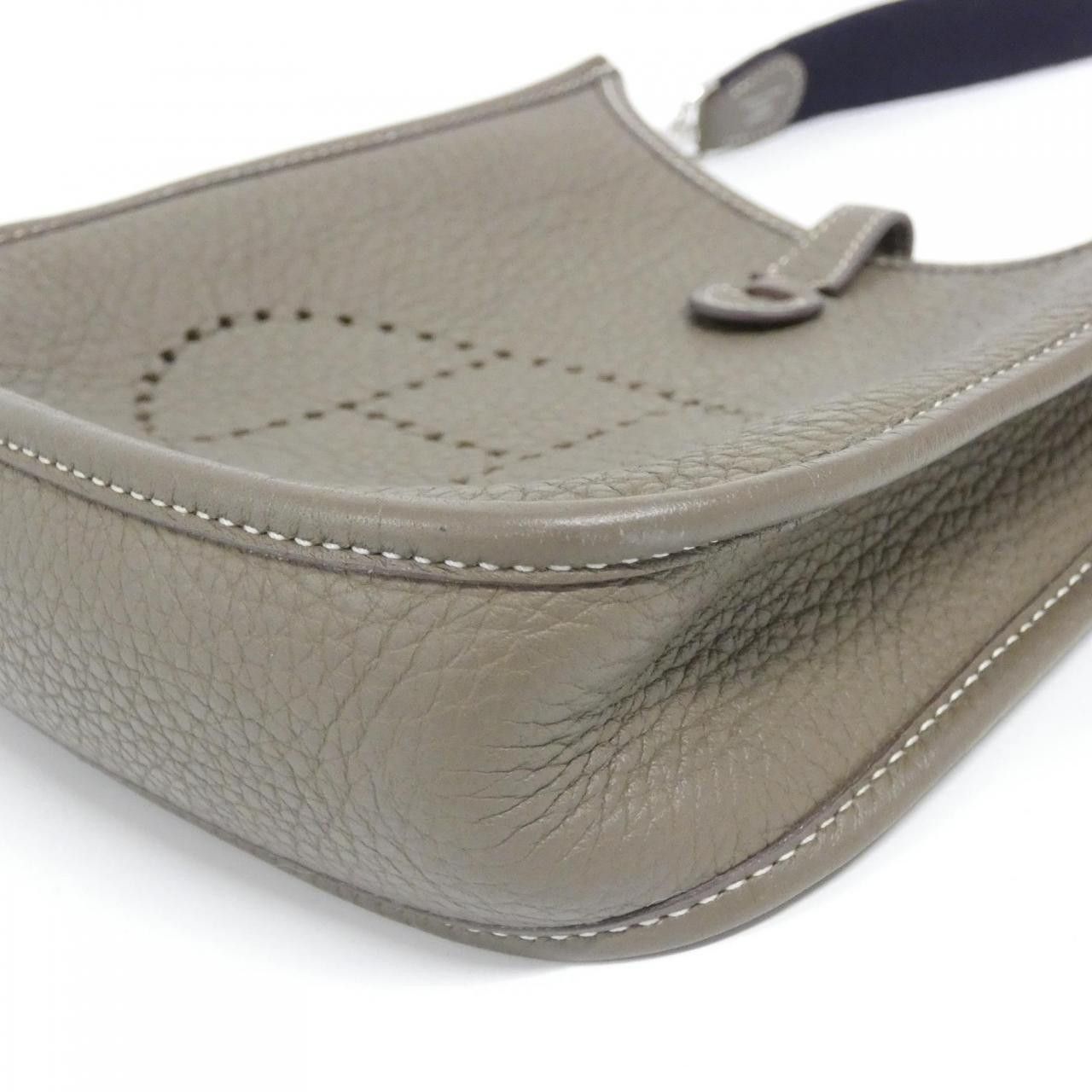 Hermes Hermes Hermes Evelyne Amazon Short Strap Trillon Clemence Shoulder Bag Leather Shoulder Bag W DUTY FREE for USA Size ONE SIZE - 3 Thumbnail